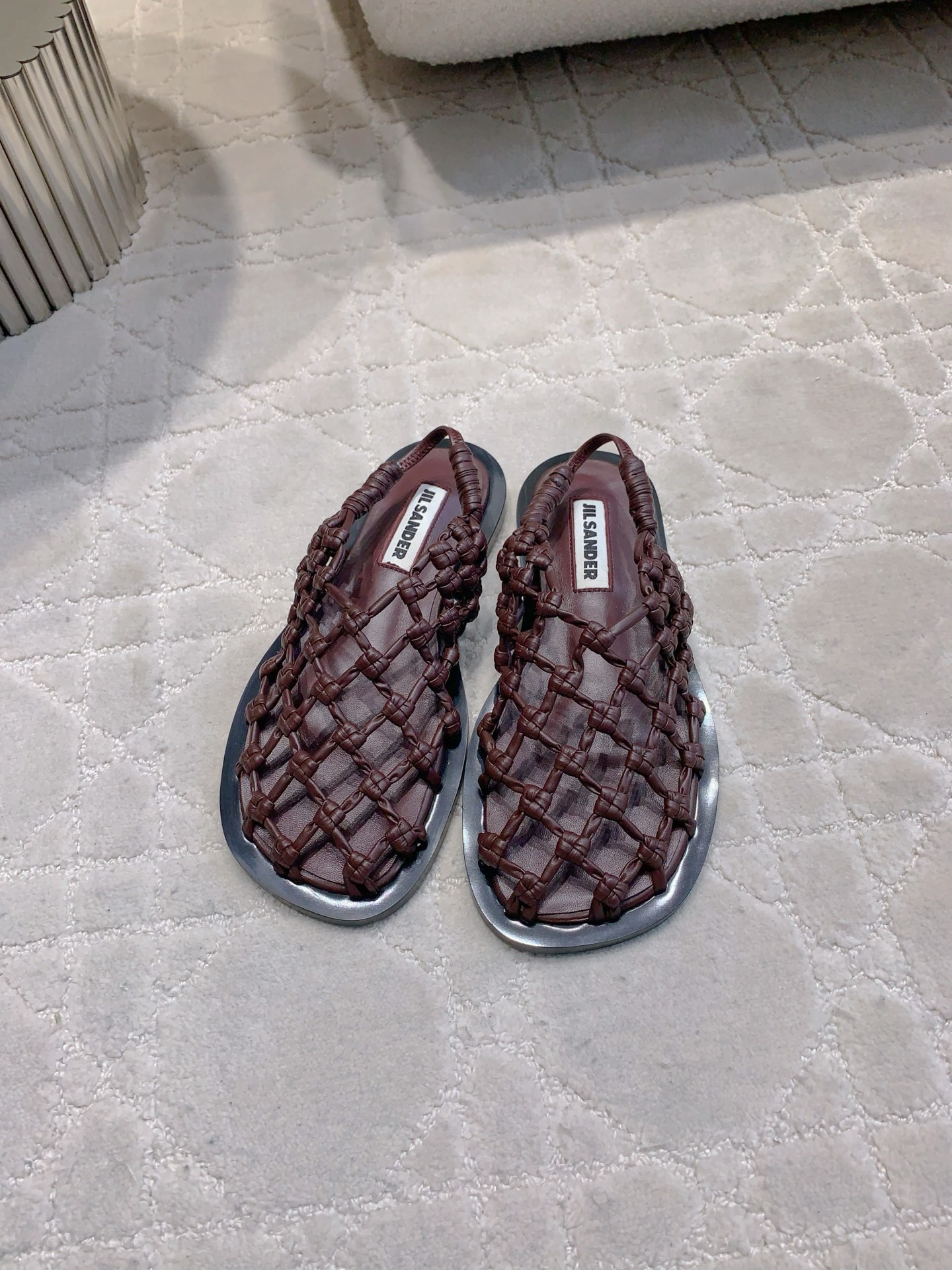 NO:260796,JIL SANDE's latest woven sandals, a bright design, soft leather, more advanced when worn, full-score sheepskin material, Italian leather outsole, size 35-39 (customized for 40), slippers, jil sander, sandals, slippers, sheepskin, Leather soles19860909JIL SANDE*新款编织凉鞋 眼前一亮的设计 软糯的皮质穿起来更显高级 搭配满分的存在 羊皮材质 意大利真皮大底 尺码35-39（40定做）,拖鞋,jil sander,sandals,slippers,sheepskin,Leather soles,Women's Shoes