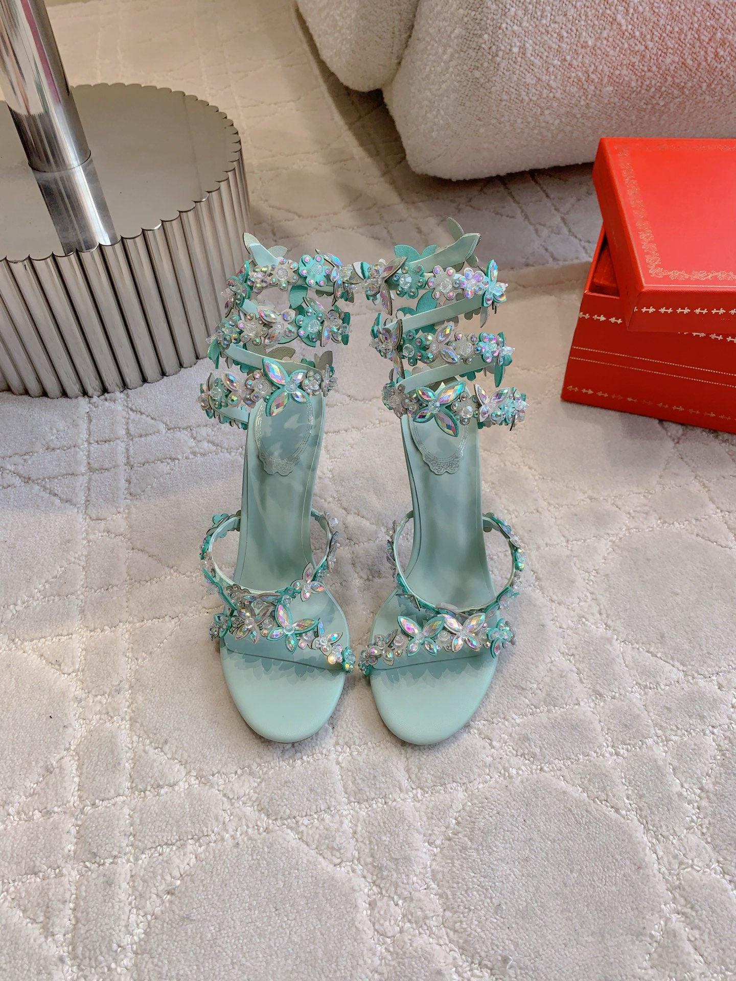 NO:787569,Slippers Sandals Ren* Caovill* Heavy Industry Butterfly Crystal Series High Heels bling bling is exquisite and can be called a handicraft Silk upper Hand-stitched rhinestones Lining sheepskin Italian leather outsole Heel height 7.5cm/9.5cm Size 35-39 (34 40 41 42 43 customized), high heels, sandals, high heels, slippers, sheepskin, real silk, Leather  soles19860909拖鞋 凉鞋 Ren* Caovill*重工蝴蝶水晶系列高跟鞋 bling bling精致逼人 堪称工艺品 鞋面真丝 手工缝制水钻 内里垫脚羊皮 意大利真皮大底 跟高7.5cm/9.5cm 尺码35-39（34 40 41 42 43定做）,高跟鞋,sandals,high heels,slippers,sheepskin,real silk,Leather soles,Women's Shoes