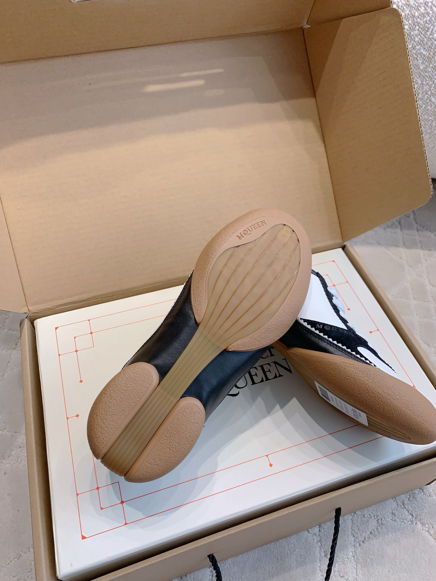 “Plant Price 775 for Alexander McQUEE Tweezer Shoes in Size 35-39” - 图片 9