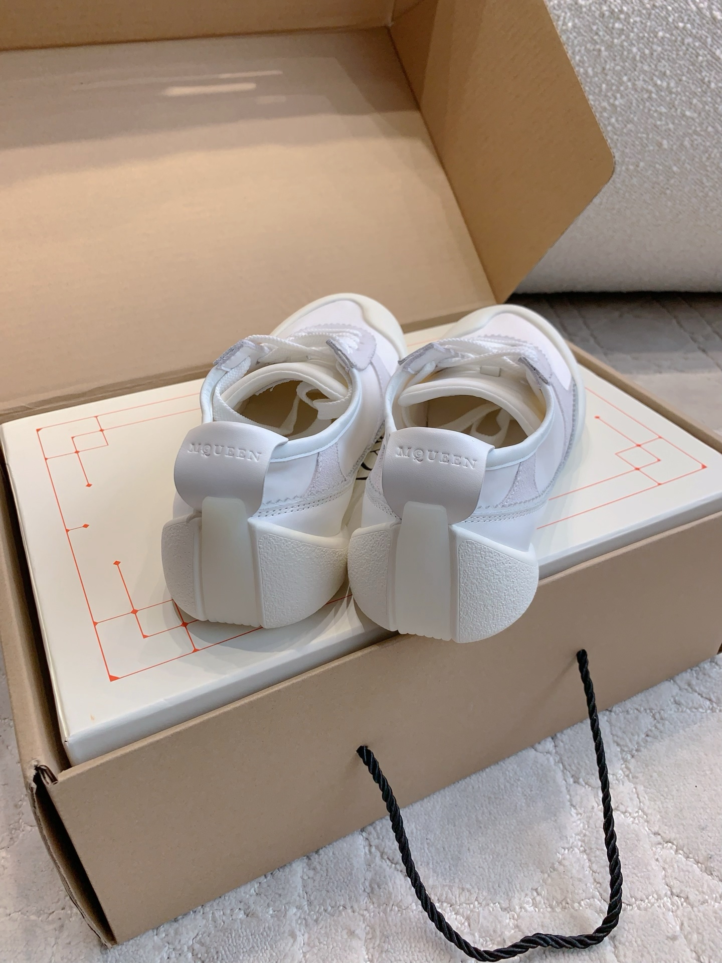 Plant Price: $775 for Alexander McQUEE Tweezer Shoes, Top Quality, Size 35-39 - 图片 8