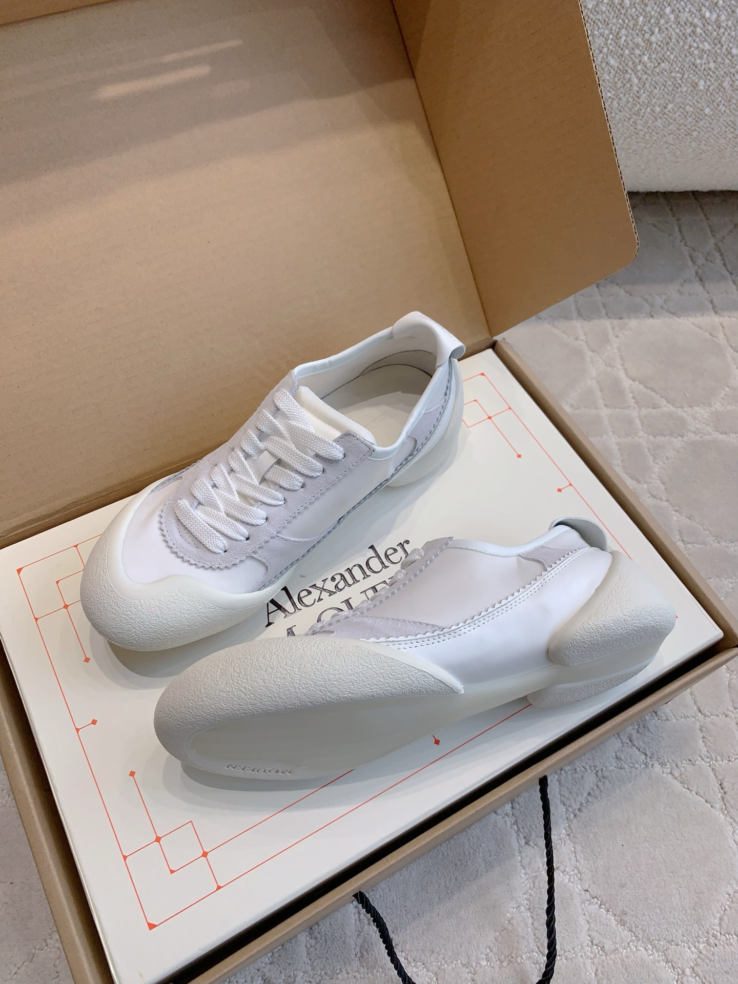 Plant Price: $775 for Alexander McQUEE Tweezer Shoes, Top Quality, Size 35-39 - 图片 4