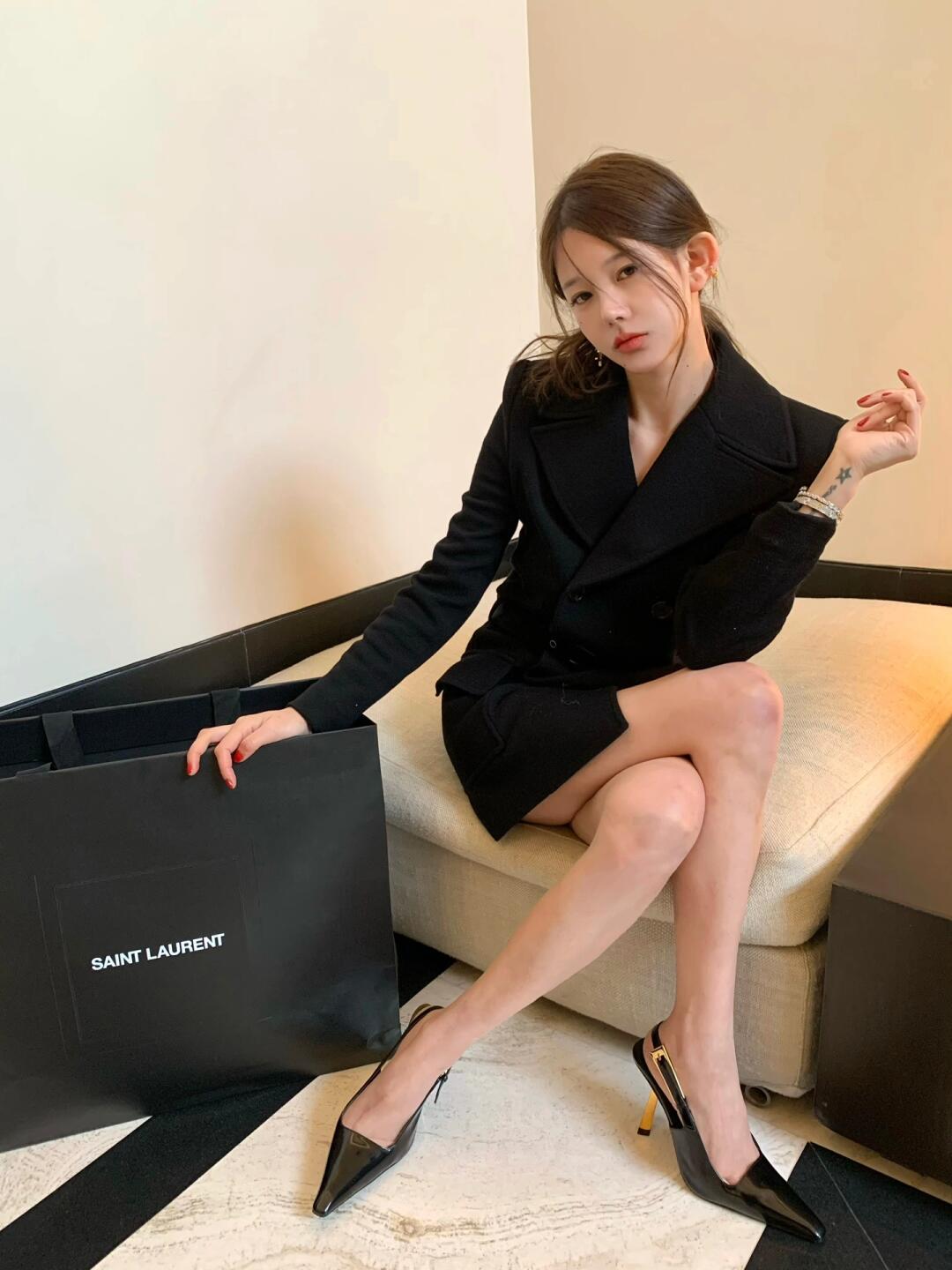 NO:409369,foot demonstration, high heels sandals, sandals, high heels19860909上脚示范,高跟鞋凉鞋,sandals,high heels,Women's Shoes