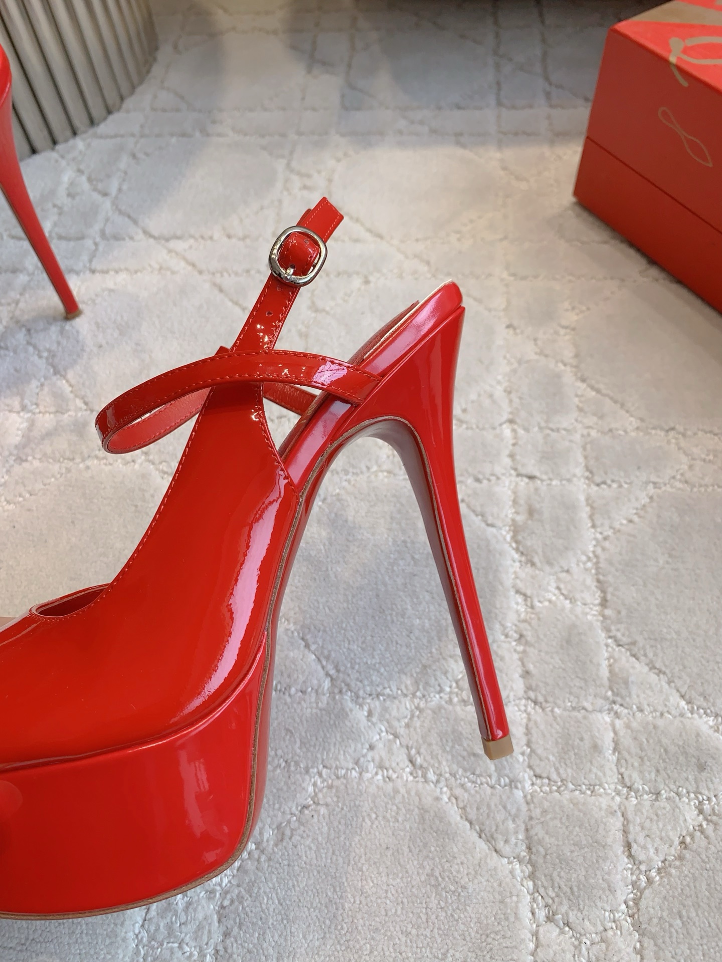 Christian Louboutin 816 Price Red-Floor Heel Sandals: Shoe-Faced Oxen Skin, 14cm Tall, Size 35-39. - 图片 7
