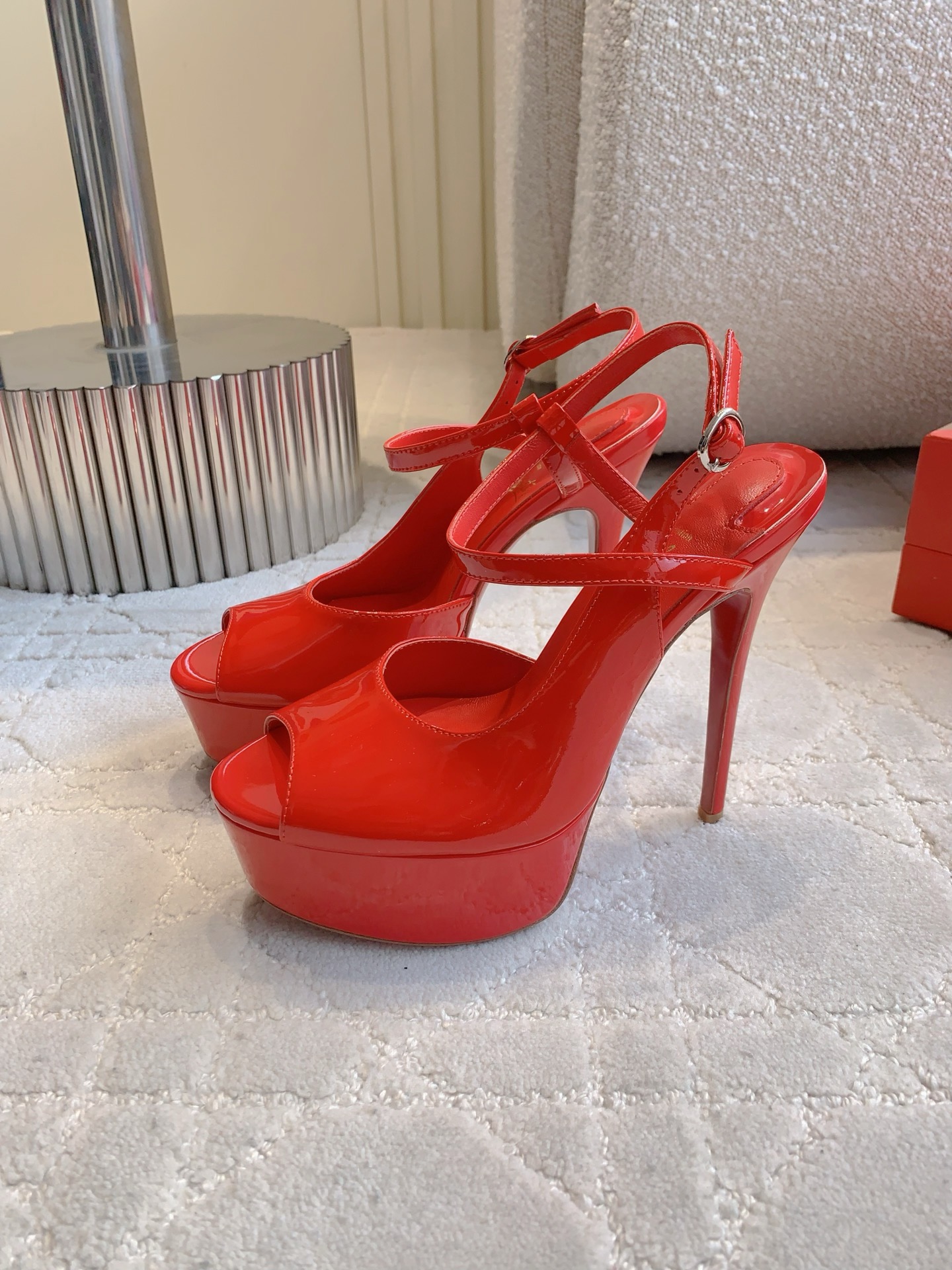 Christian Louboutin 816 Price Red-Floor Heel Sandals: Shoe-Faced Oxen Skin, 14cm Tall, Size 35-39.