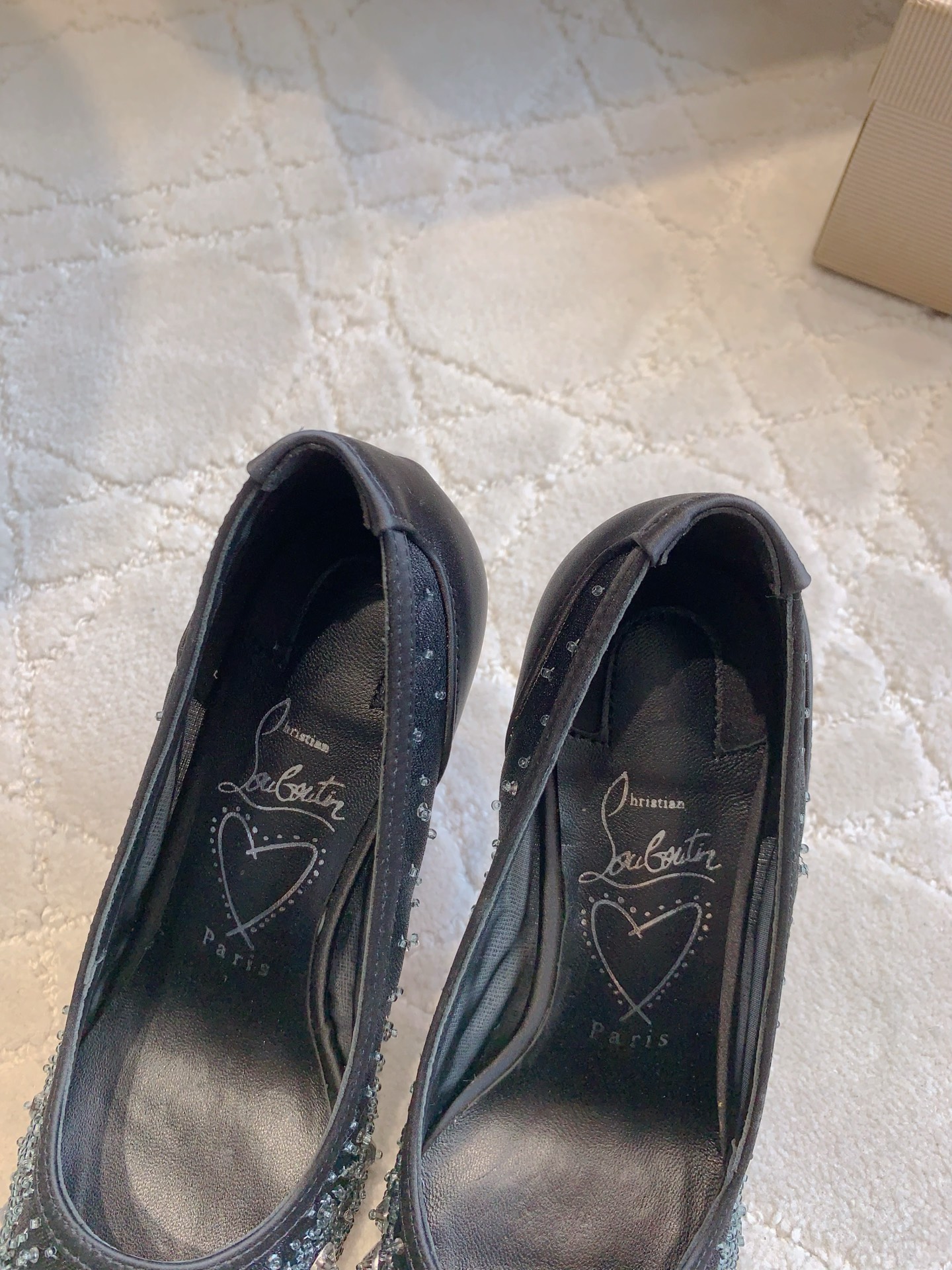 Luxury Handmade High-Heel Shoes by Christian Louboutin: P864 and P912 - 图片 5