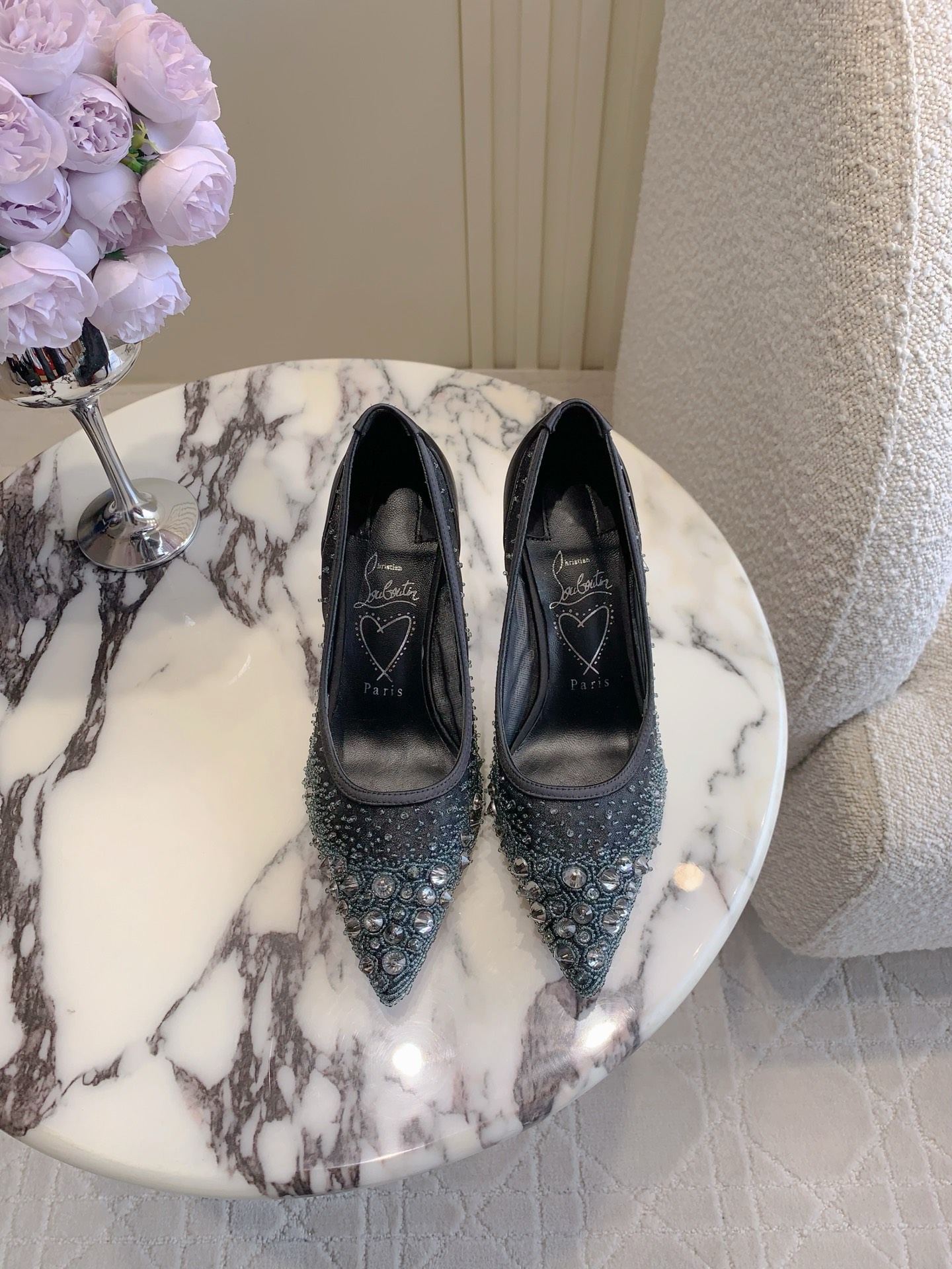 Luxury Handmade High-Heel Shoes by Christian Louboutin: P864 and P912 - 图片 9