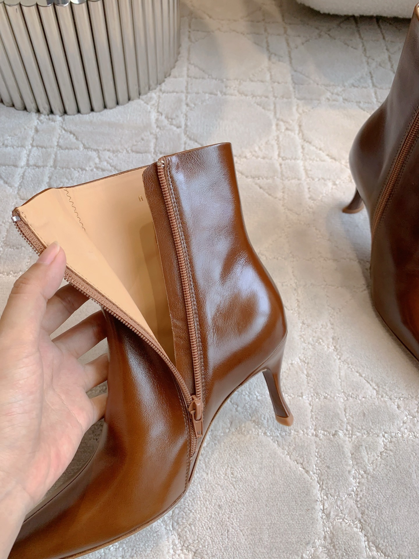 High-Quality Classic Heels and Ankle Boots in Various Sizes – 7.5cm Tall (840) - 图片 7