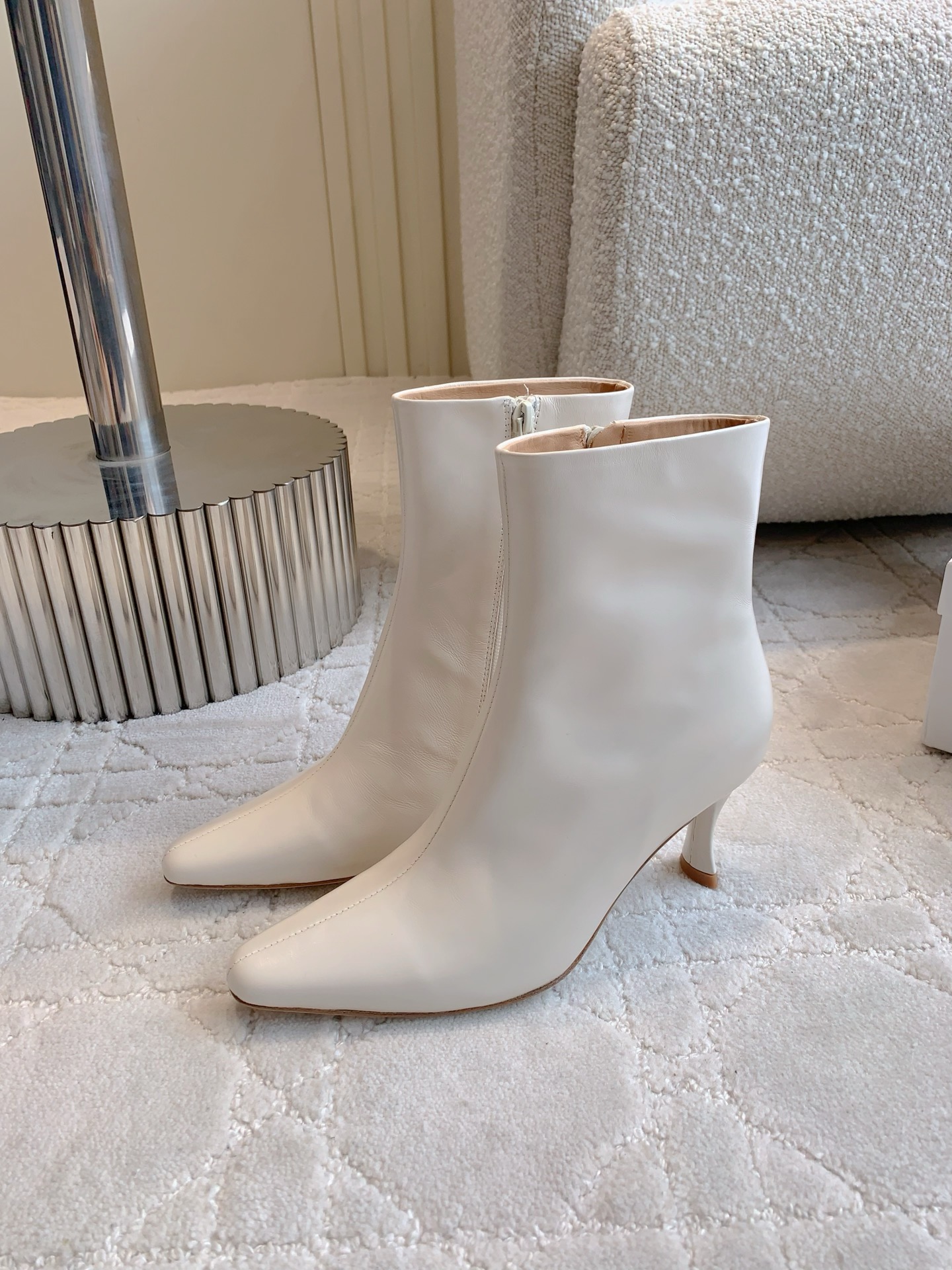 High-Quality Classic Heels and Ankle Boots in Various Sizes and Heights