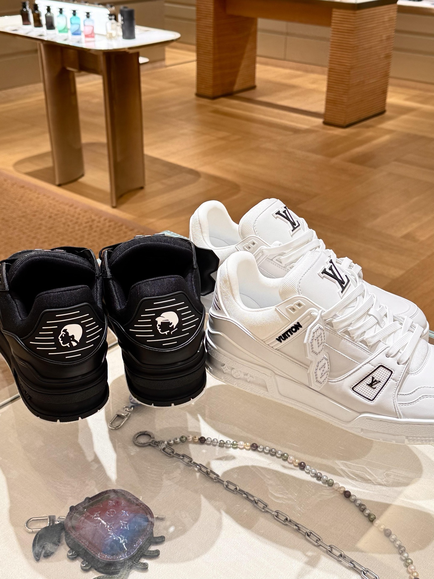 NO:445818,Counter pictures, casual shoes/sports shoes, sneakers19860909专柜图,休闲鞋/运动鞋,sneakers,Women's Shoes