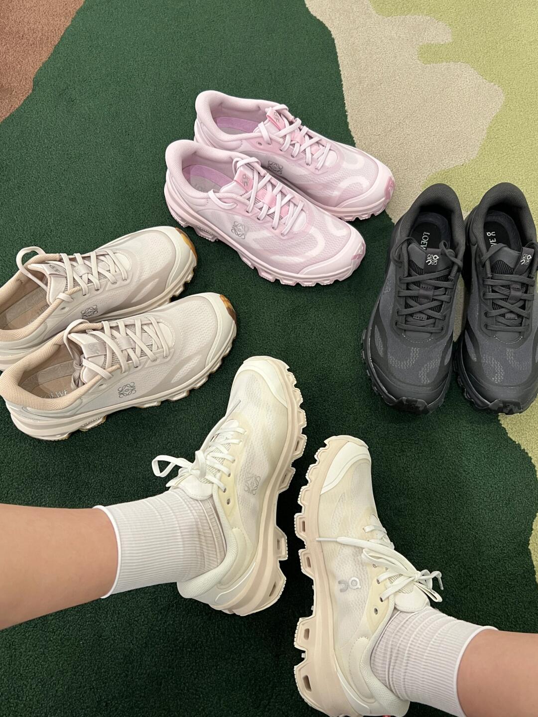 NO:445835,Footwear demonstration, casual shoes/sports shoes, sneakers19860909上脚示范,休闲鞋/运动鞋,sneakers,Women's Shoes