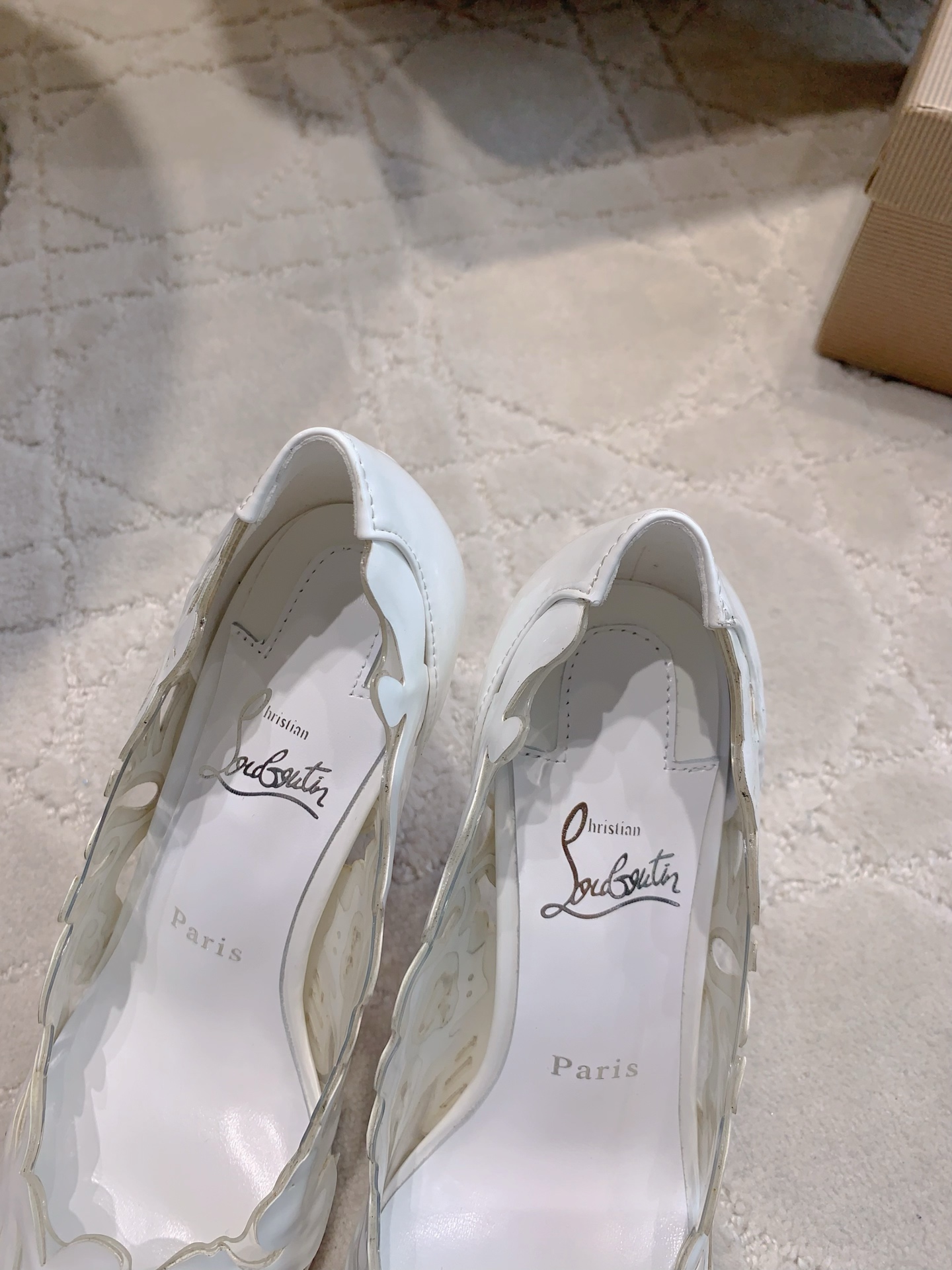 Christian Louboutin’s New Heels: P792 and P816 Single Shoes Collection - 图片 6