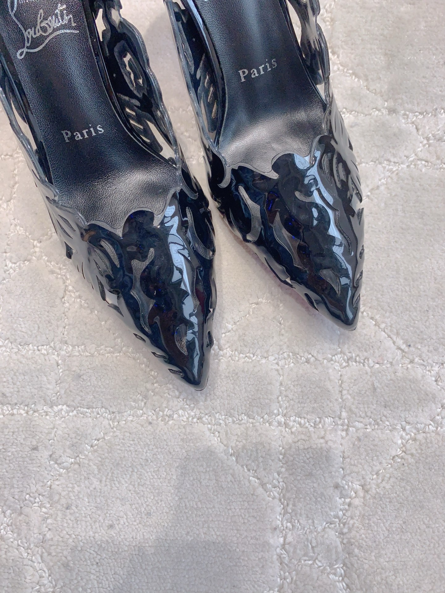 Christian Louboutin: P792 and P816 Heels Collection – Smooth, Sexy, Classic Styles - 图片 5