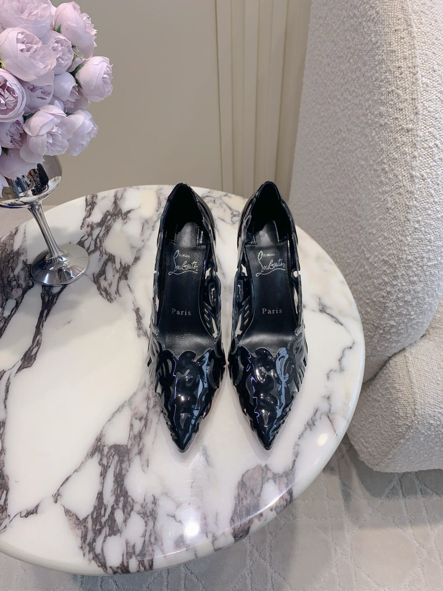 Christian Louboutin: P792 and P816 Heels Collection – Smooth, Sexy, Classic Styles - 图片 2