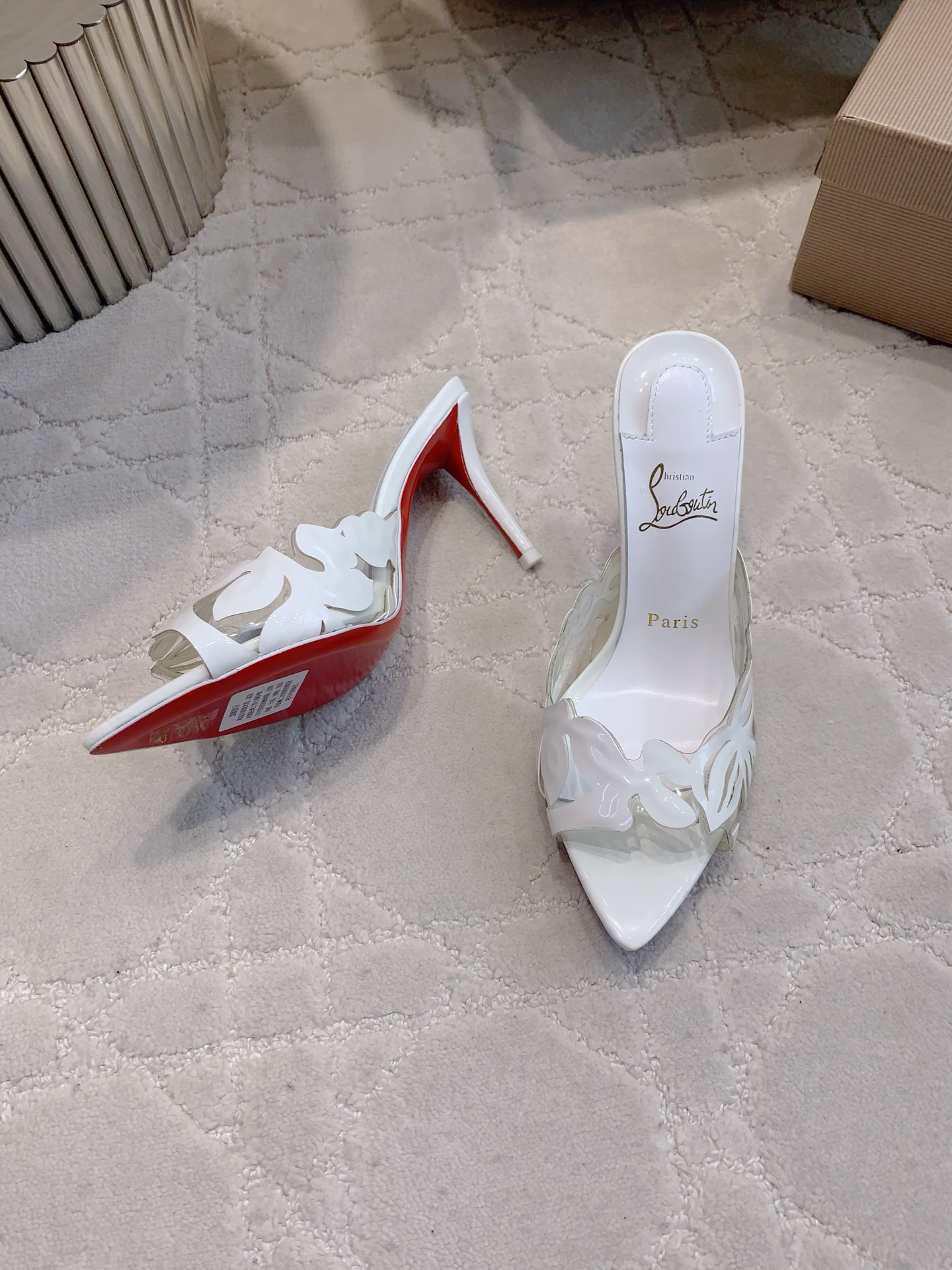 Christian Louboutin’s New Sexy Heels Collection: P792 and P816 Styles - 图片 3