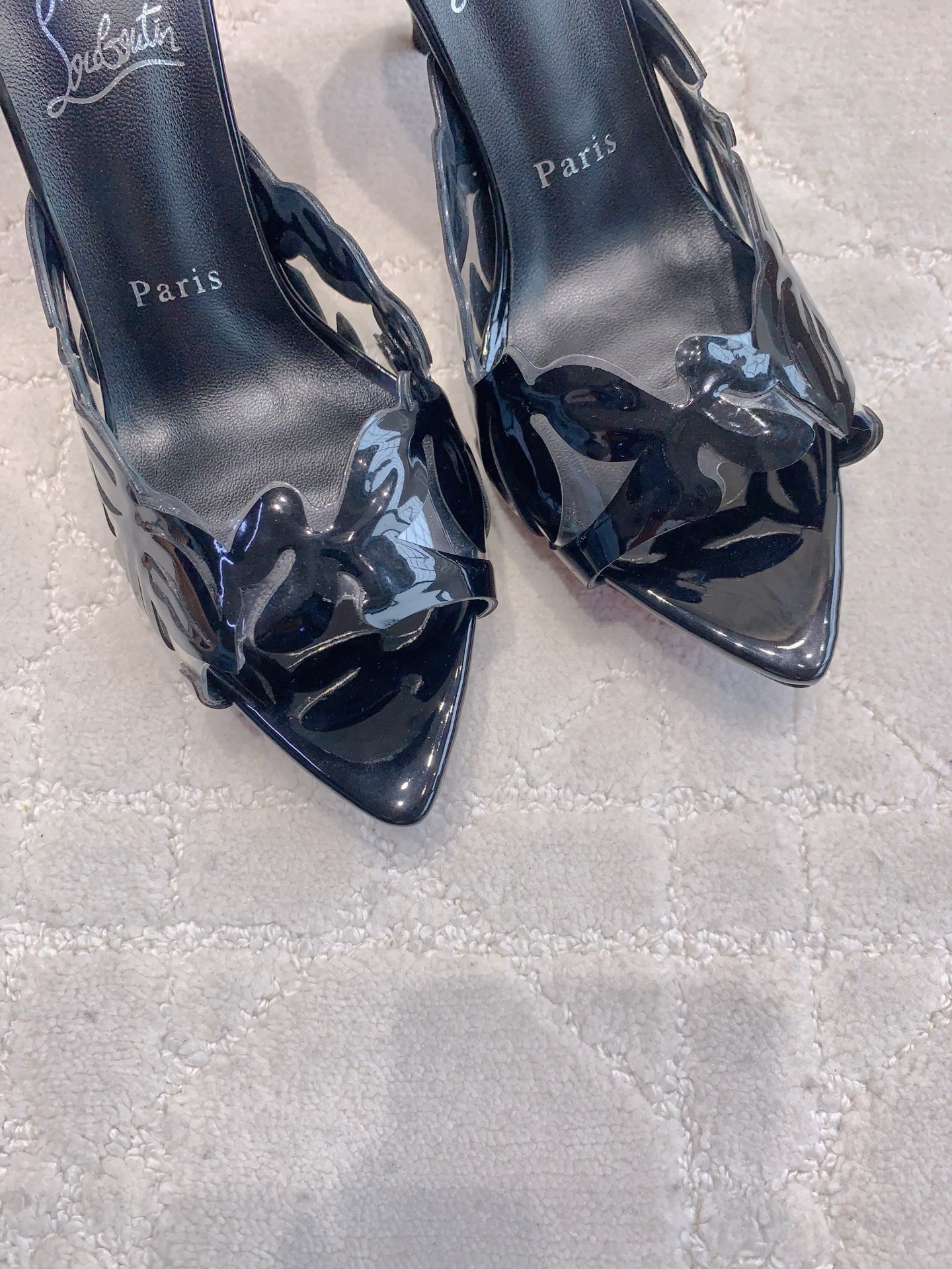 Christian Louboutin’s New Sexy Heels: P792 and P816 Single Shoes - 图片 5