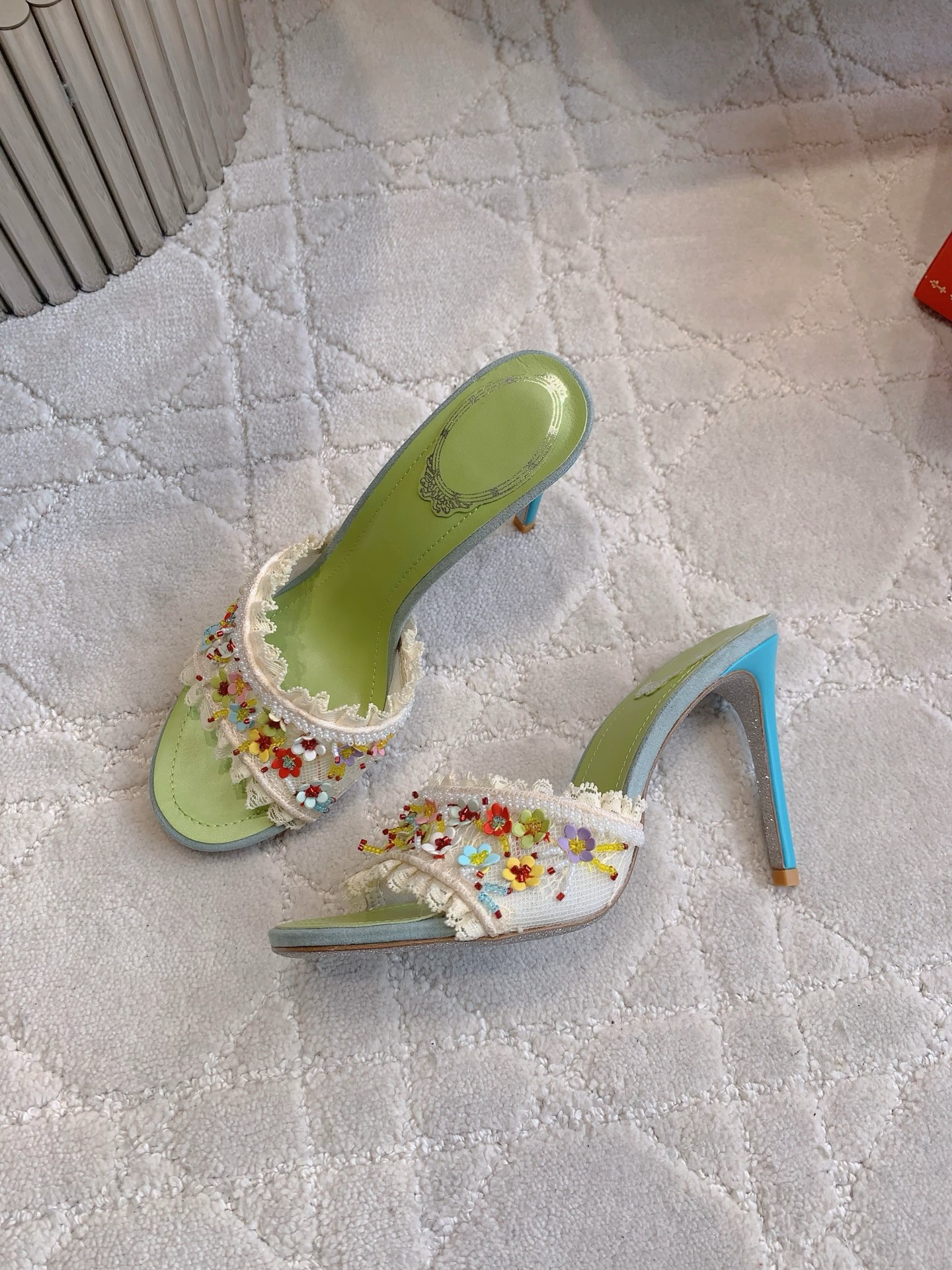 Designer Slides