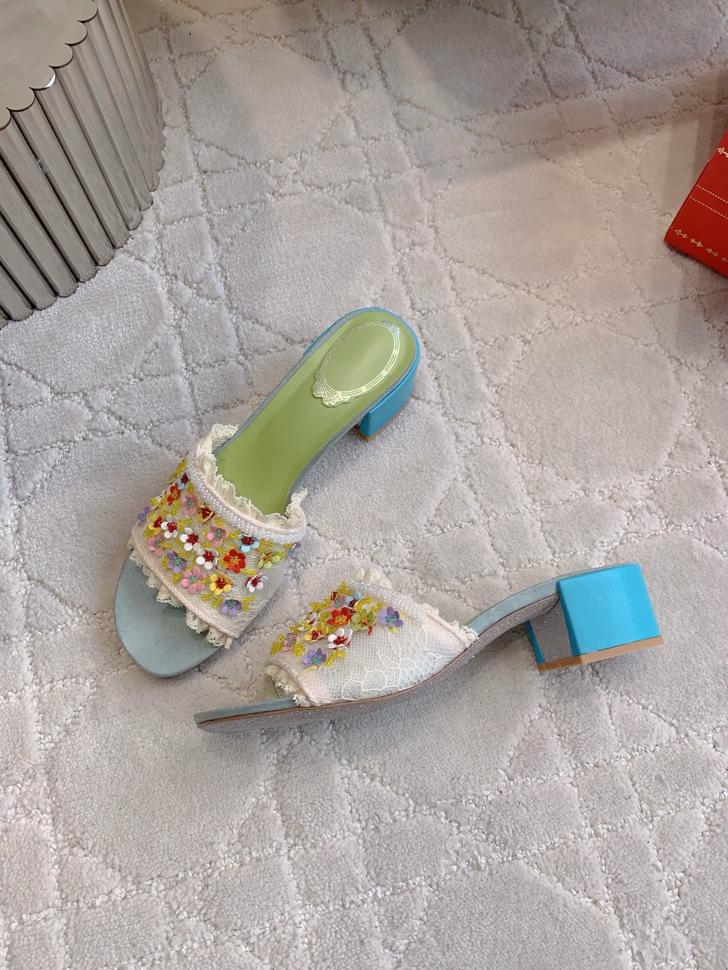 Designer Slides