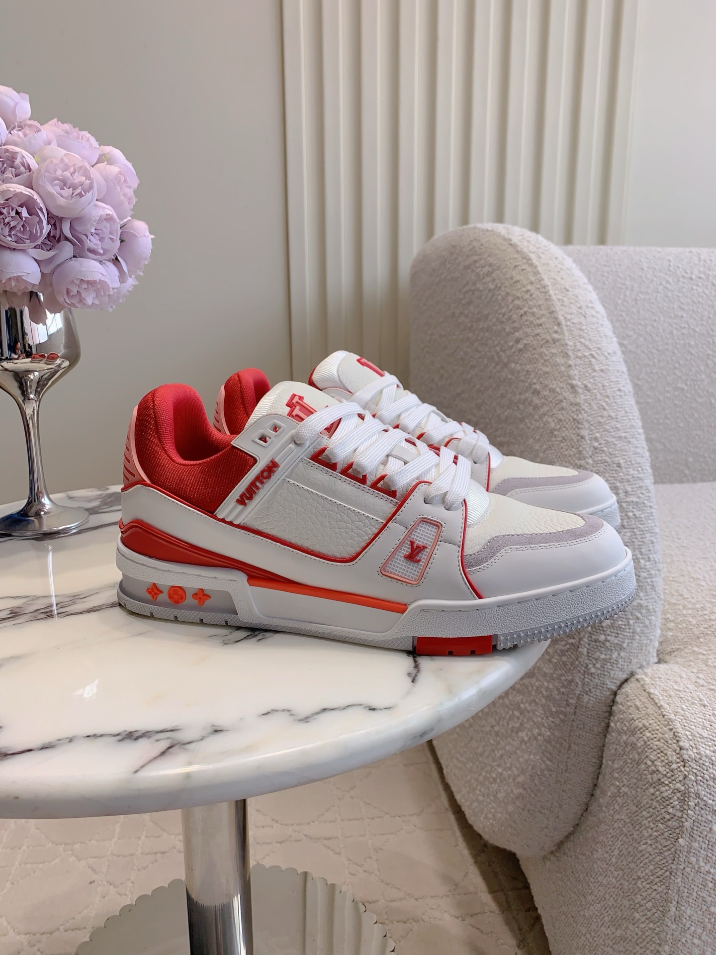 NO:560060,Same style for men and women. LOUIS VUITTO latest color matching Trainer series sneakers. Same style for men and women. Original purchase 1:1 replica. Top version. Women's size 35-39 (customized at 40). Men's size 39-44 (customized at 45), casual shoes/sports shoes, louis vuitton, sneakers19860909男女同款 LOUIS VUITTO*新配色Trainer系列板鞋 男女同款 原版购入1:1复刻 顶级版本 女码 35—39（40定做）男码39—44（45定做）,休闲鞋/运动鞋,louis vuitton,sneakers,Women's Shoes