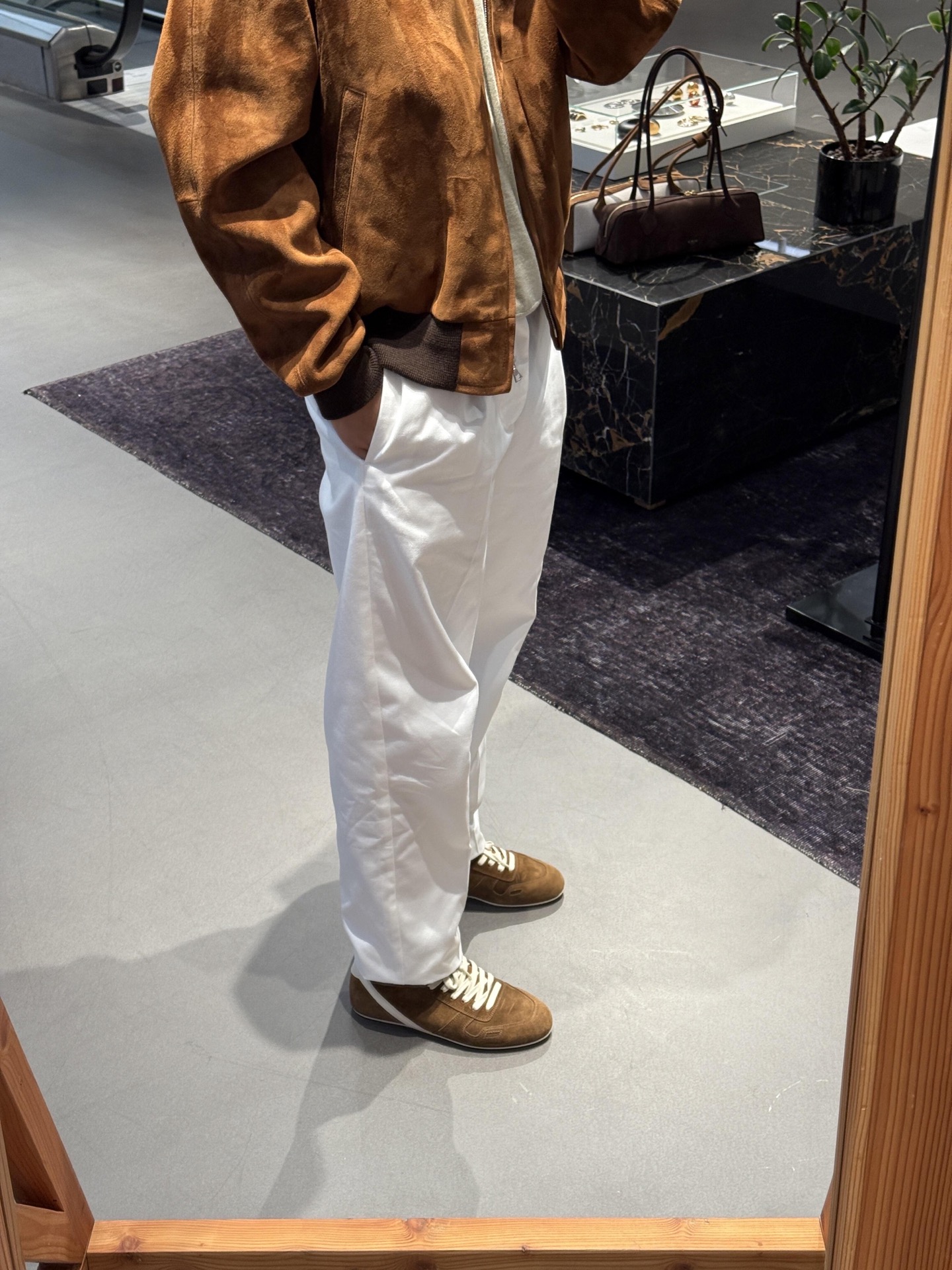 NO:616483,On-foot demonstration, casual shoes/sports shoes, sneakers19860909上脚示范,休闲鞋/运动鞋,sneakers,Women's Shoes