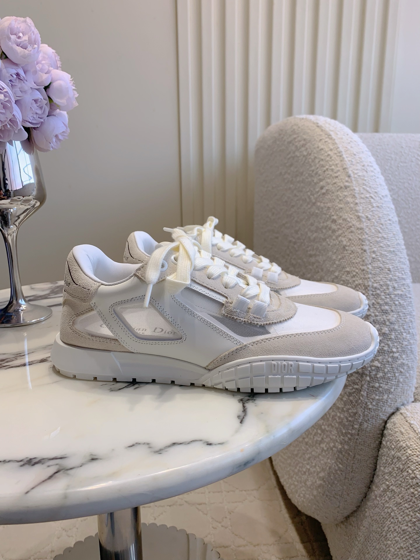 NO:629580,Dio* new see-through mesh casual shoes for both men and women. Genuine purchase from the counter and printed version. 1:1 copy of the original version. Purchasing agent level!  Upper cowhide, lining sheepskin, original molded outsole, women's size 35-39 (40 41 customized) men's size 39-45, casual shoes/sports shoes, dior, sneakers, cowhide, sheepskin19860909男女同款 Dio* 新款透视网面休闲鞋 专柜正品购入打版 原版1:1复制 代购级别！ 鞋面牛皮 内里羊皮 原版开模大底 女码35-39（40 41定做）男码39-45,休闲鞋/运动鞋,dior,sneakers,cowhide,sheepskin,Women's Shoes