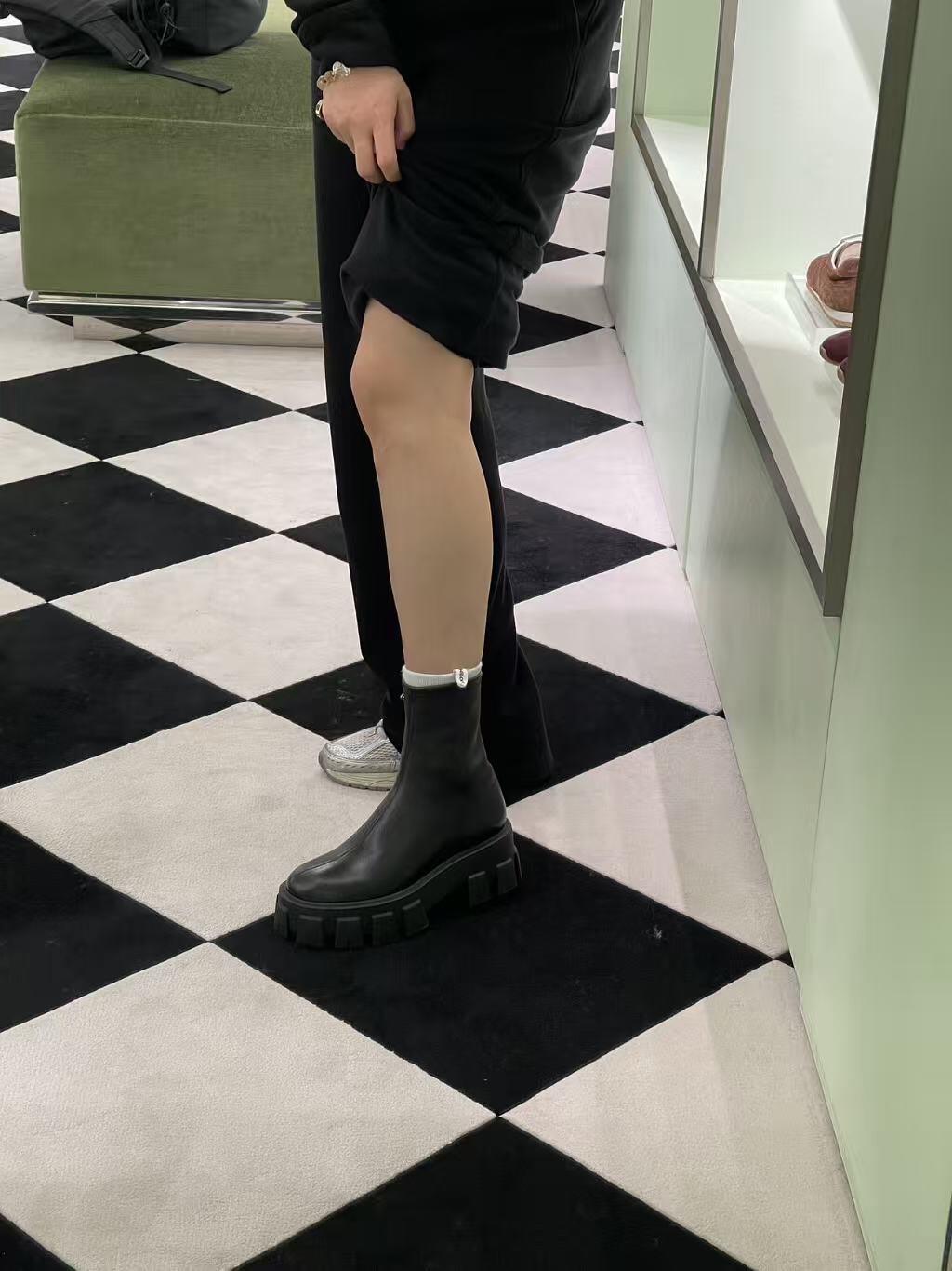 NO:630703,On-foot demonstration, boots, boots19860909上脚示范,靴子,boots,Women's Shoes