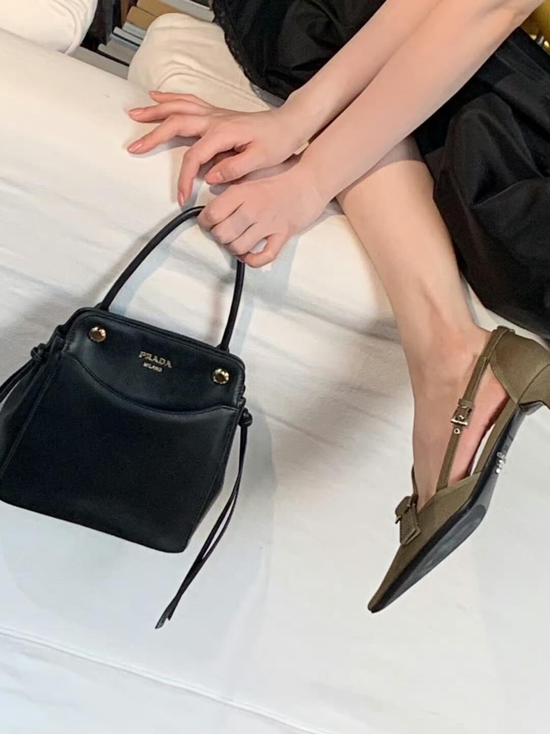 NO:749135,On-foot demonstration, single shoes19860909上脚示范,单鞋,Women's Shoes