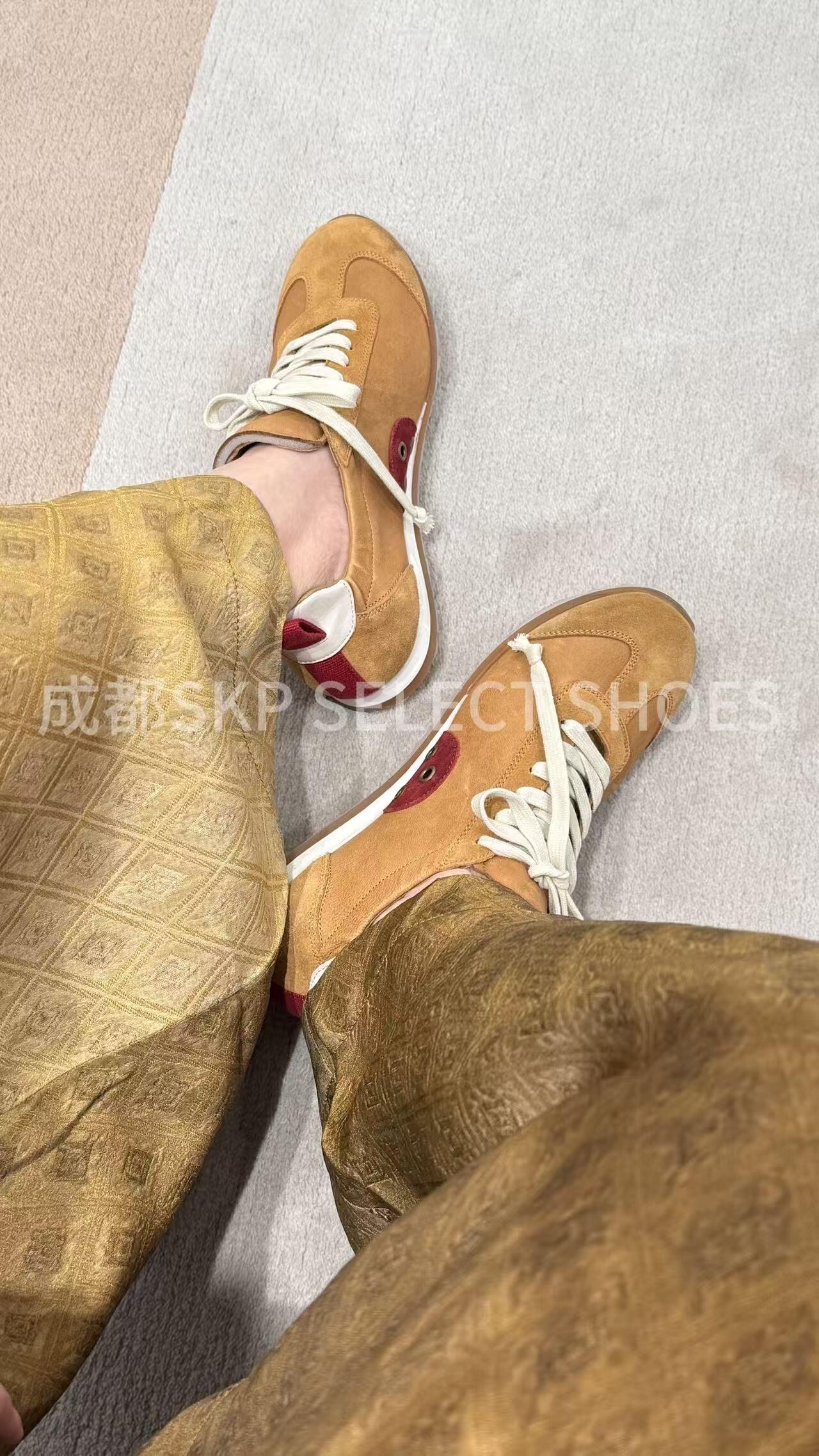 NO:760080,On-foot demonstration, casual shoes/sports shoes, sneakers19860909上脚示范,休闲鞋/运动鞋,sneakers,Women's Shoes