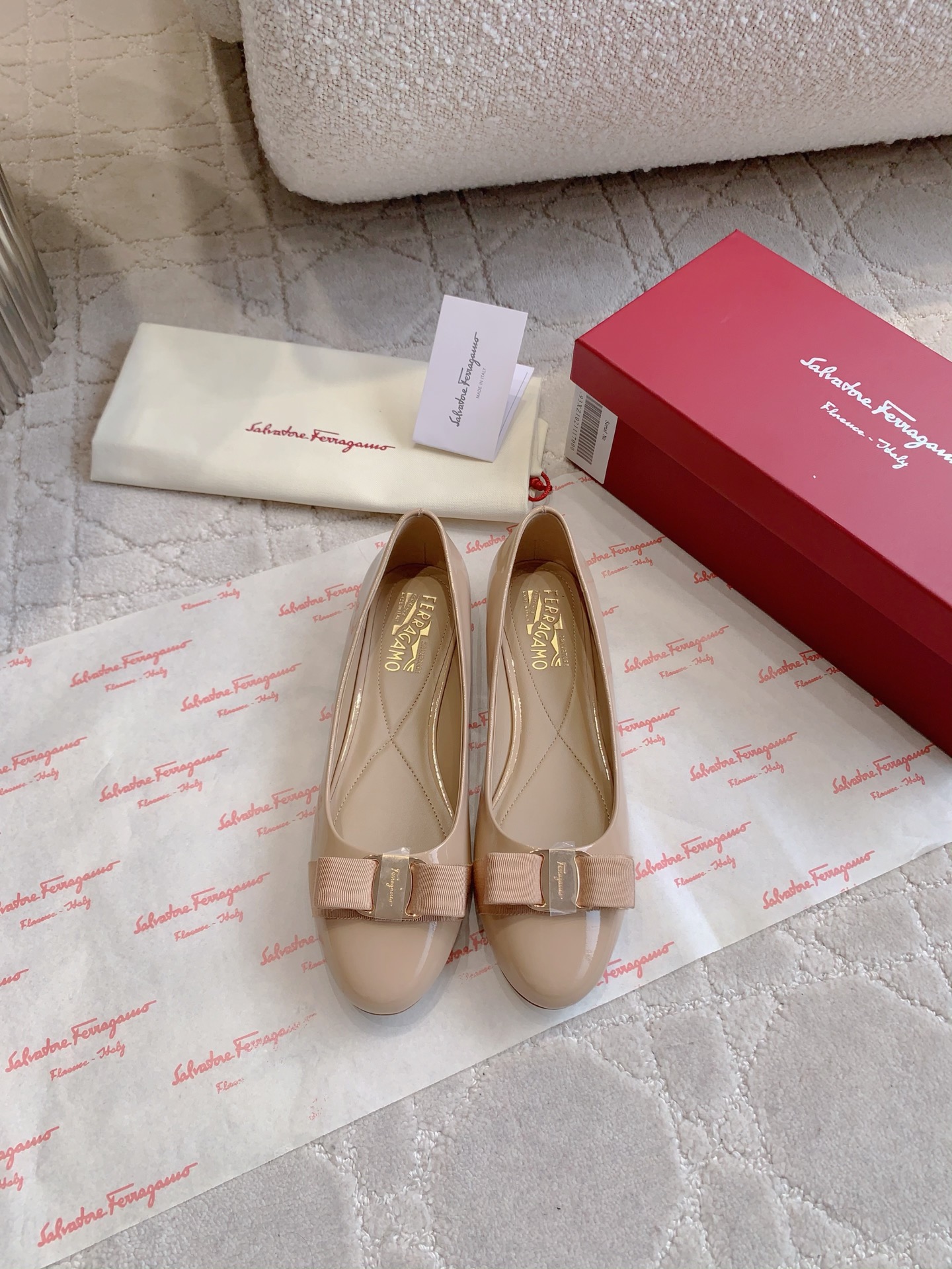 Балетки Ferragamo