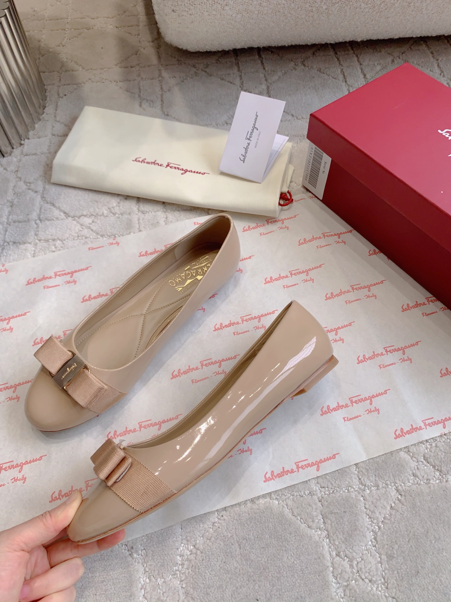 Балетки Ferragamo