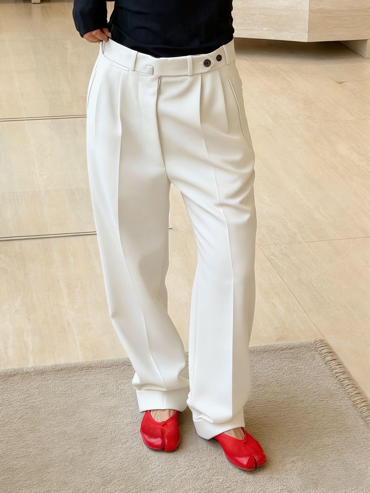 NO:789054,On-foot demonstration, split-toe shoes19860909上脚示范,分趾鞋,Women's Shoes