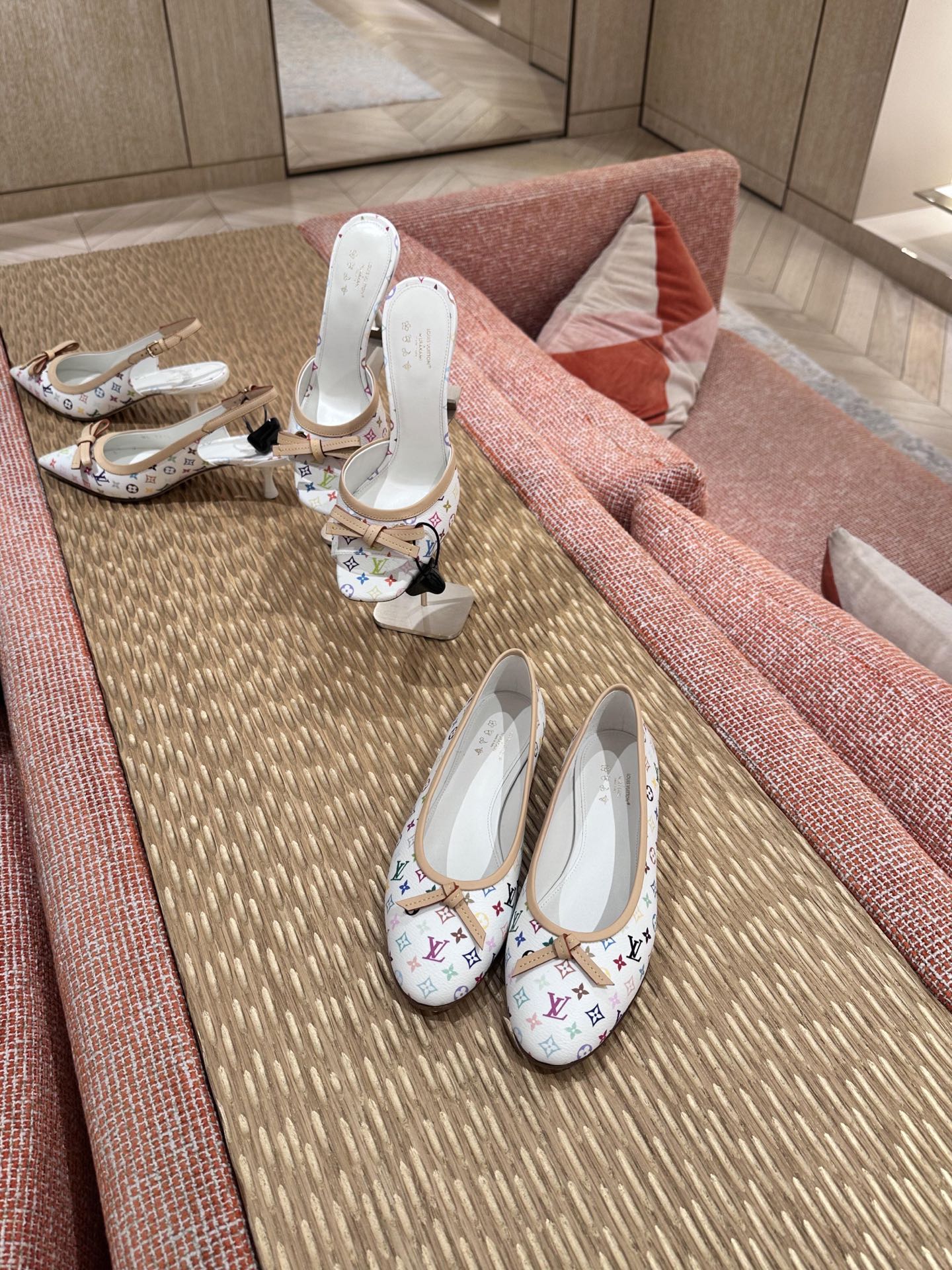 NO:816578,On-foot demonstration, ballet shoes19860909上脚示范,芭蕾舞鞋,Women's Shoes