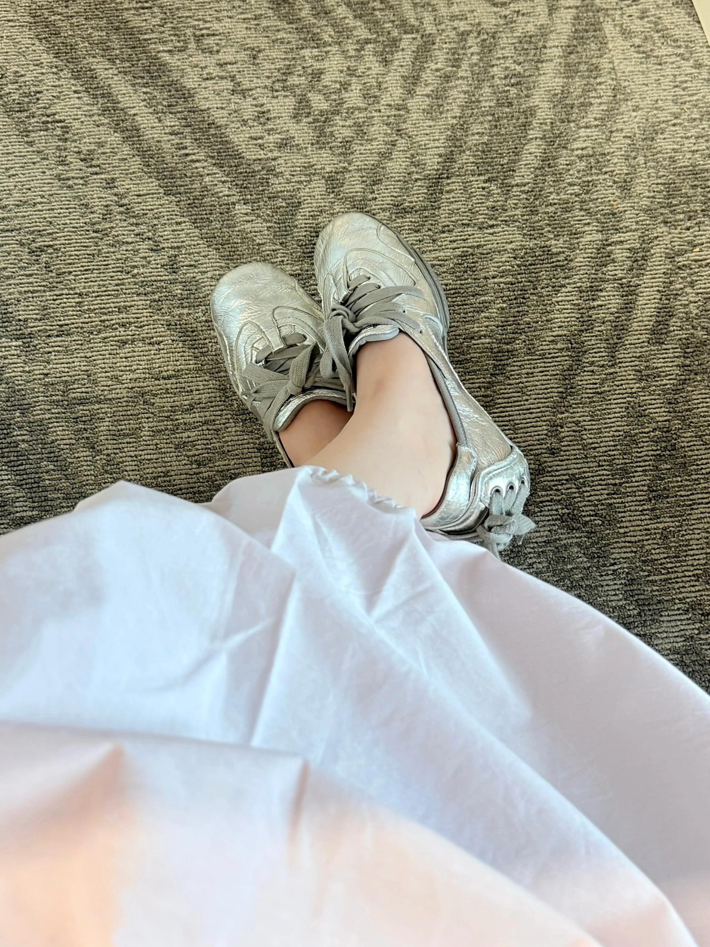 NO:817525,On-foot demonstration, casual shoes/sports shoes, sneakers19860909上脚示范,休闲鞋/运动鞋,sneakers,Women's Shoes
