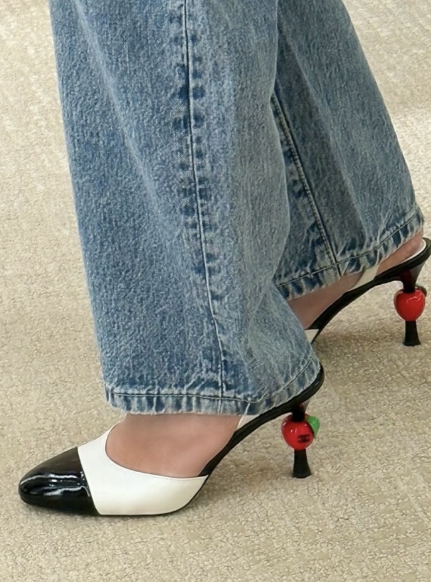 NO:904043,On-foot demonstration, high heels sandals, sandals, high heels19860909上脚示范,高跟鞋凉鞋,sandals,high heels,Women's Shoes