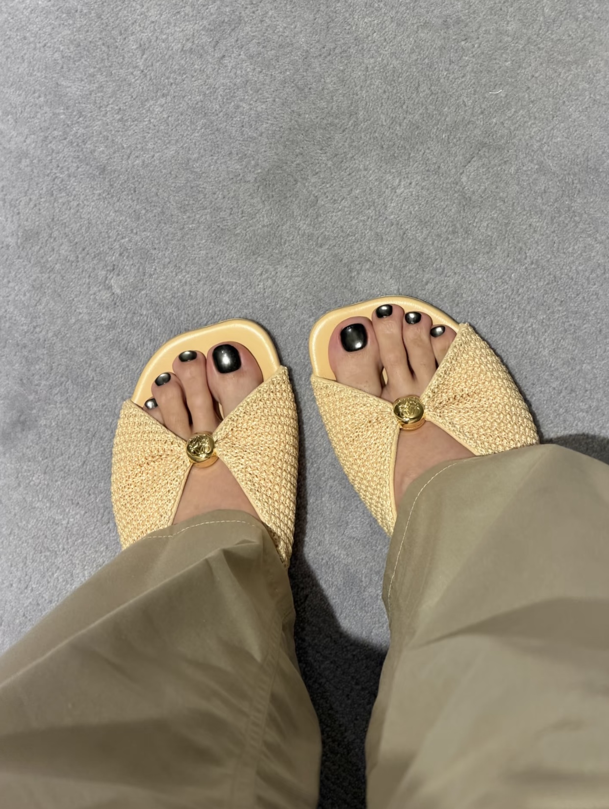 NO:906272,On-foot demonstration, slippers, slippers19860909上脚示范,拖鞋,slippers,Women's Shoes