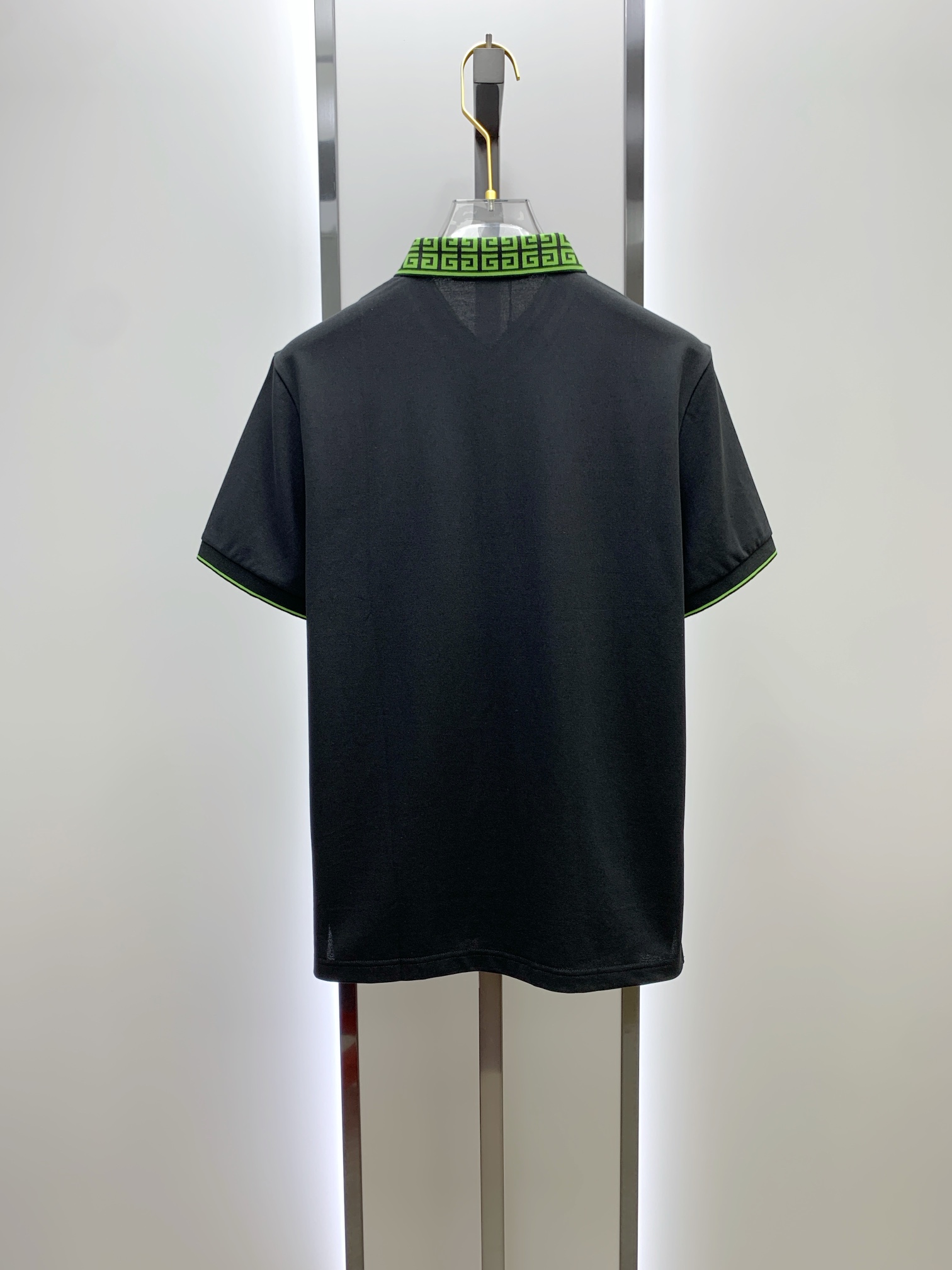 🔥 纪梵希 GIVENCHY 回纹领刺绣短袖Polo衫📏 尺码：M-3XL💎 面料工艺甄选高支精梳珠地棉