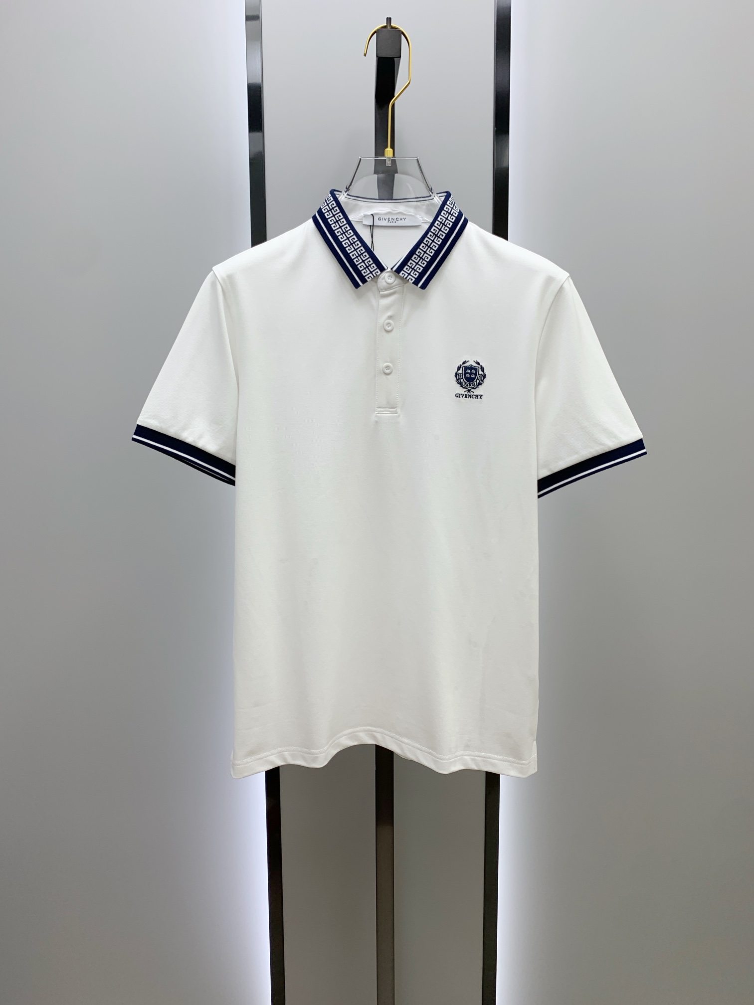 🔥 纪梵希 GIVENCHY 回纹领刺绣短袖Polo衫📏 尺码：M-3XL💎 面料工艺甄选高支精梳珠地棉