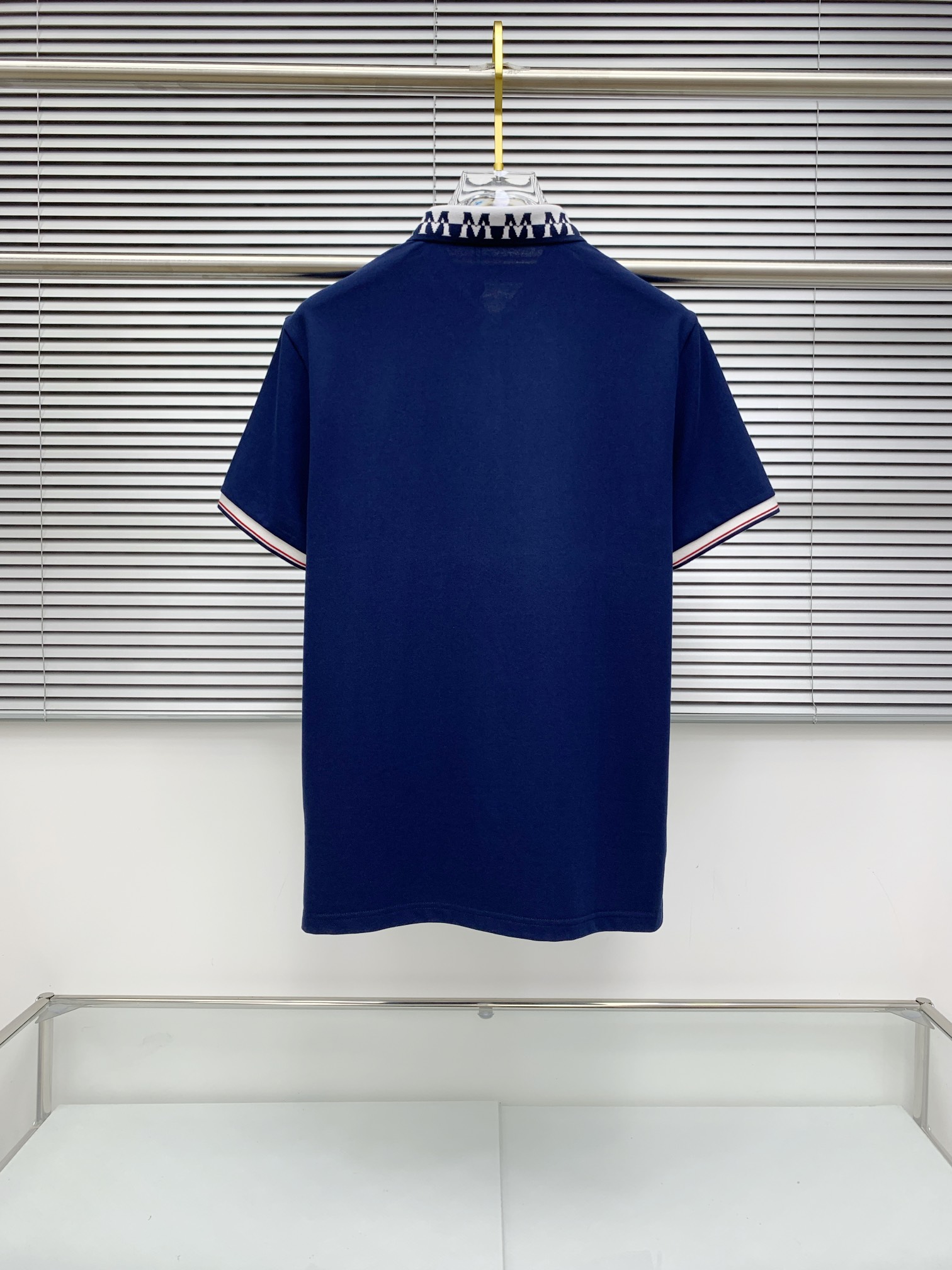 🔥 盟可睐 Moncler M字满印领刺绣短袖Polo衫📏 尺码：M-3XL💎 面料工艺甄选高支精梳珠地