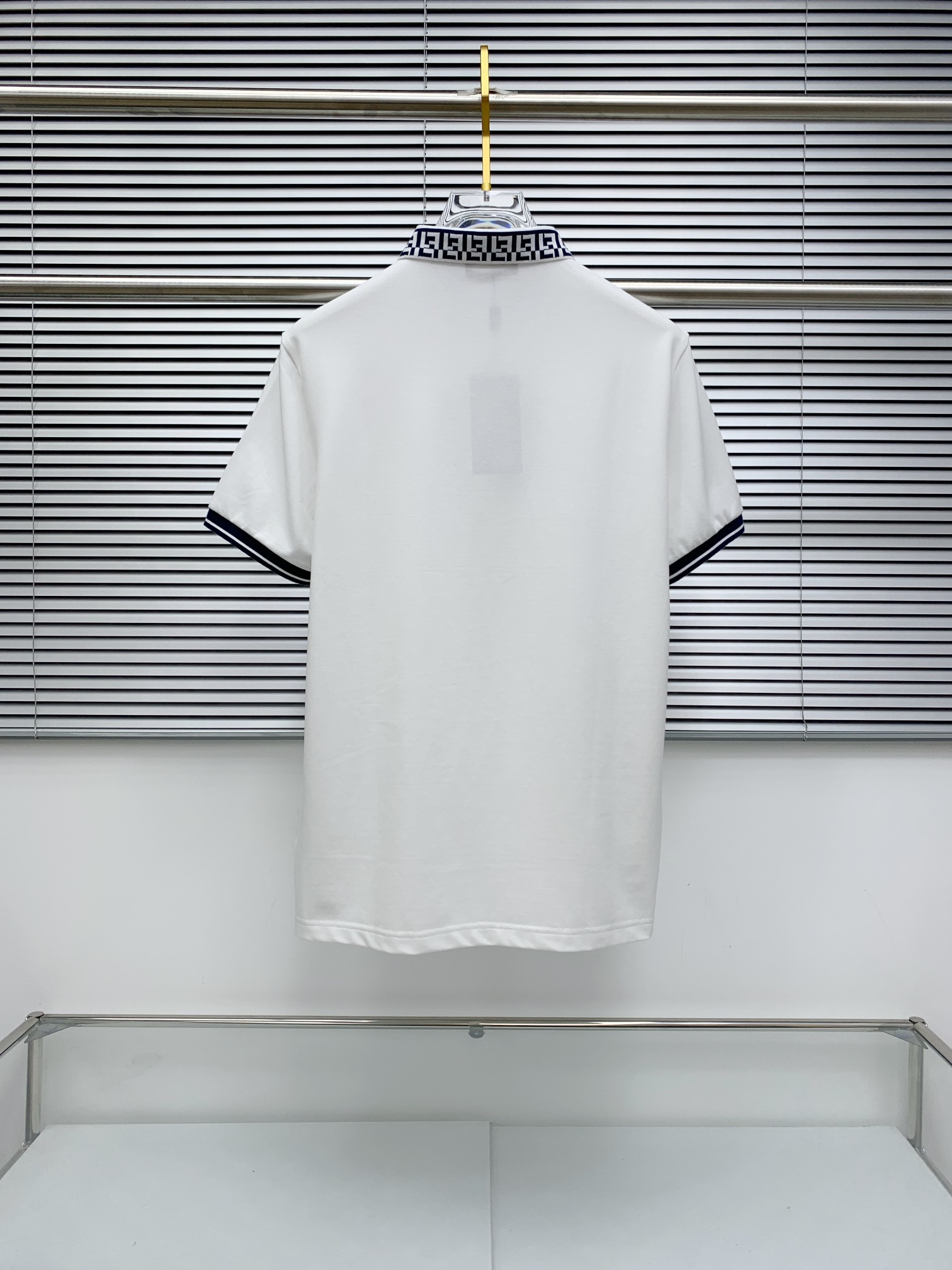 🔥 芬迪 FENDI 双F老花领刺绣短袖Polo衫📏 尺码：M-3XL💎 面料工艺甄选高支精梳珠地棉，触