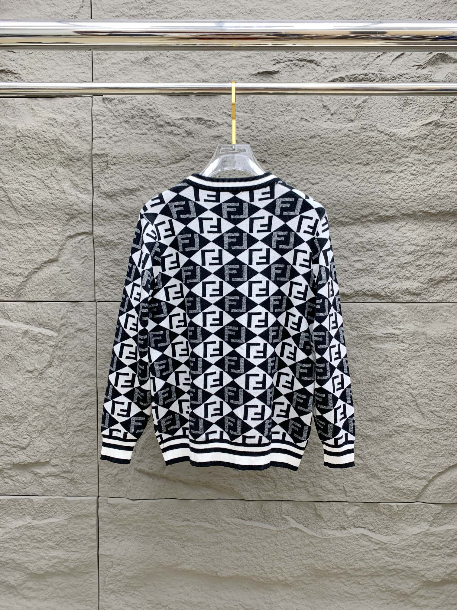 芬迪 Fendi 高级成衣风衣外套及大衣服饰 #B01F6F23 8