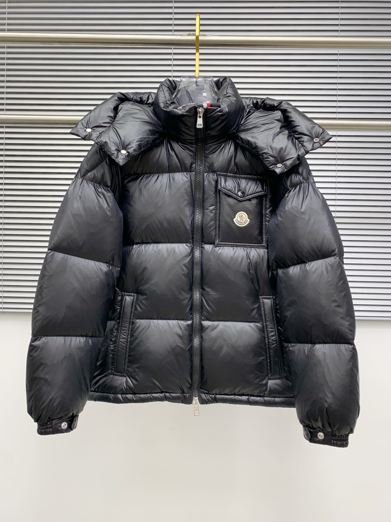 P 蒙口25ss秋冬新款🆕鹅绒羽绒服 帽子可拆卸 原版1:1订制五金配件全进口原版定制 欢迎专柜对比 绝