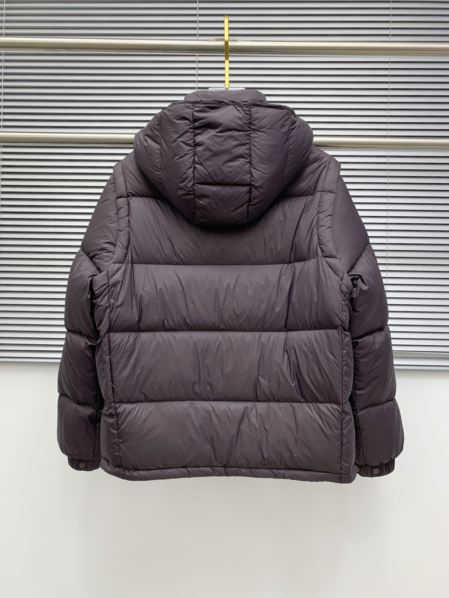 P 蒙口25ss秋冬新款🆕鹅绒羽绒服 （帽子袖子可拆卸）原版1:1订制五金配件全进口原版定制 欢迎专柜对