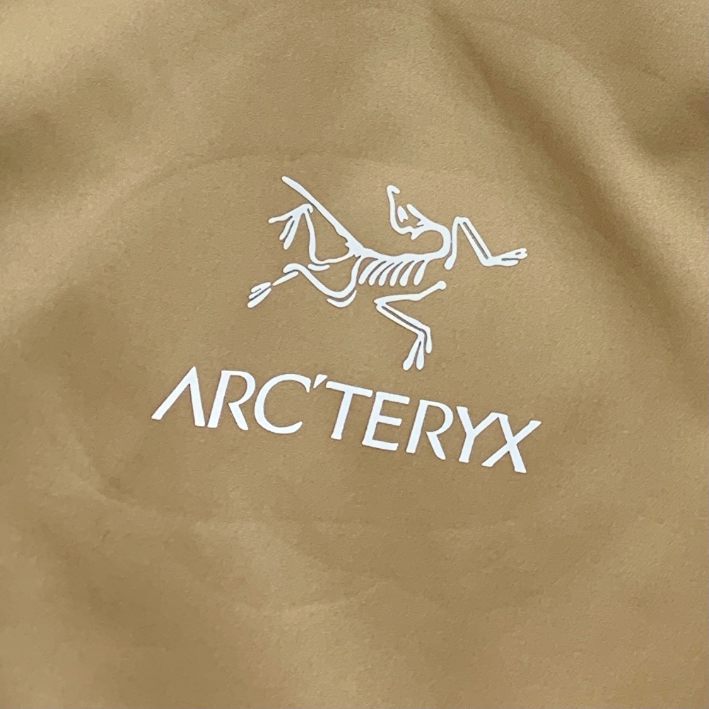 新款来袭 最高版本【始祖鸟】 三合一功能性户外性能 防风，防雨，90绒，ARCTERYX 始祖鸟硬壳顶级
