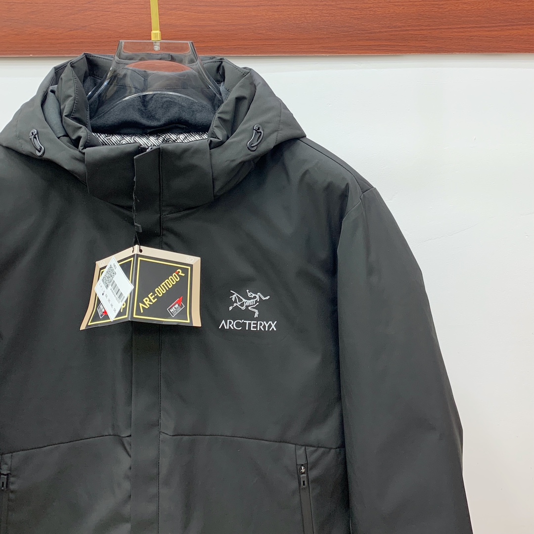 新款来袭 最高版本【始祖鸟】 三合一功能性户外性能 防风，防雨，90绒，ARCTERYX 始祖鸟硬壳顶级