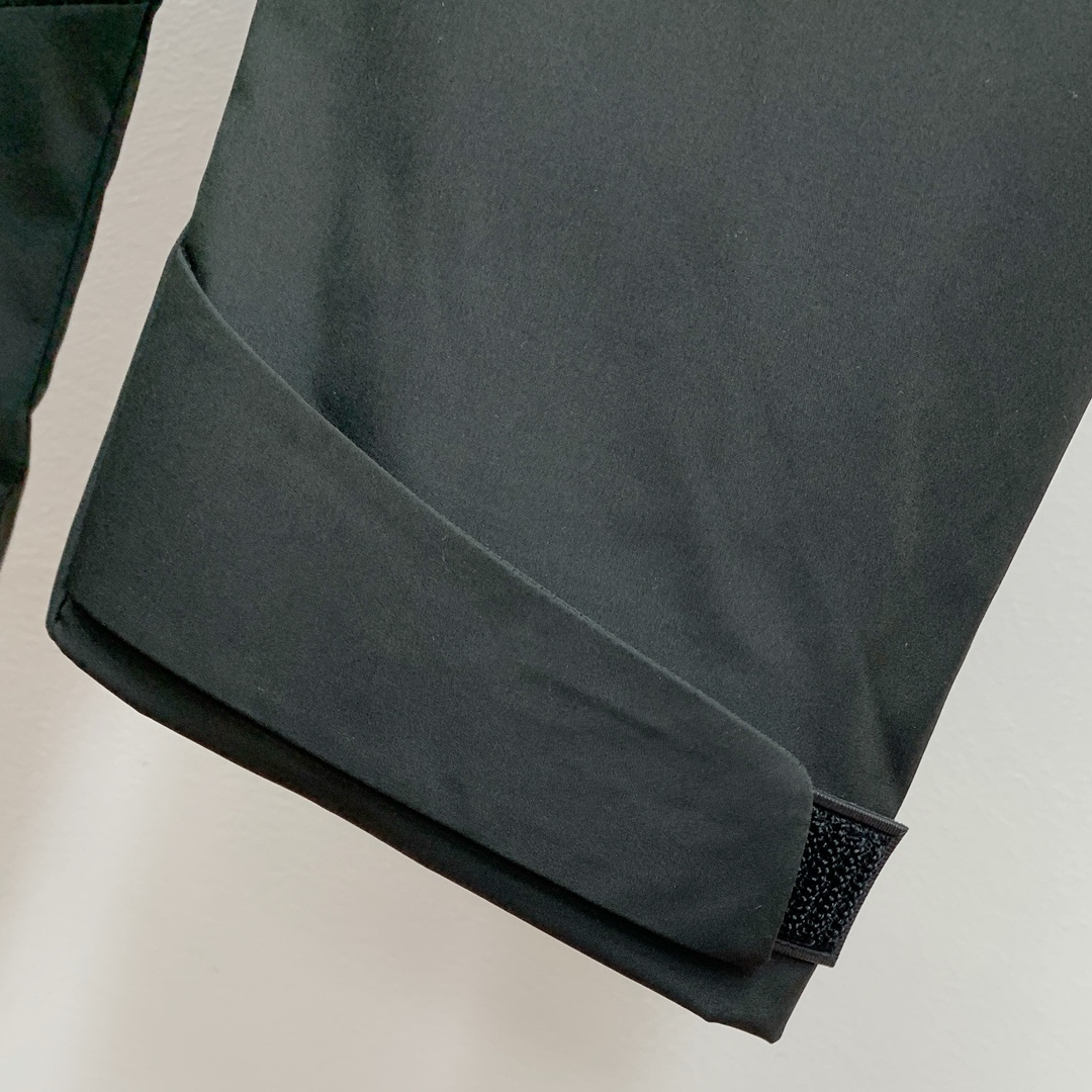 新款来袭 最高版本【始祖鸟】 三合一功能性户外性能 防风，防雨，90绒，ARCTERYX 始祖鸟硬壳顶级