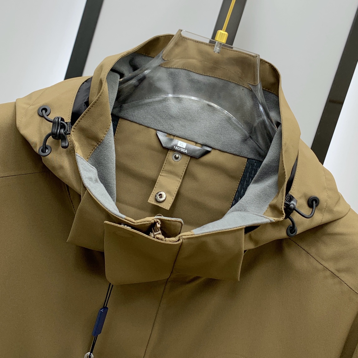 新款来袭 最高版本【始祖鸟】 三合一功能性户外性能 防风，防雨，90绒，ARCTERYX 始祖鸟硬壳顶级