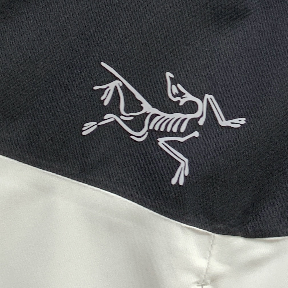 新款来袭 最高版本【始祖鸟】 三合一功能性户外性能 防风，防雨，90绒，ARCTERYX 始祖鸟硬壳顶级