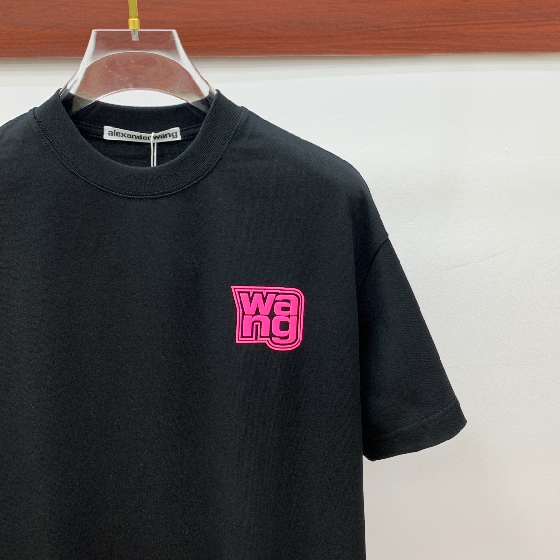 Queen’s New High-End 2025 Autumn/Winter T-Shirt: Premium Quality, Custom Design, Comfortable Fit - 图片 5