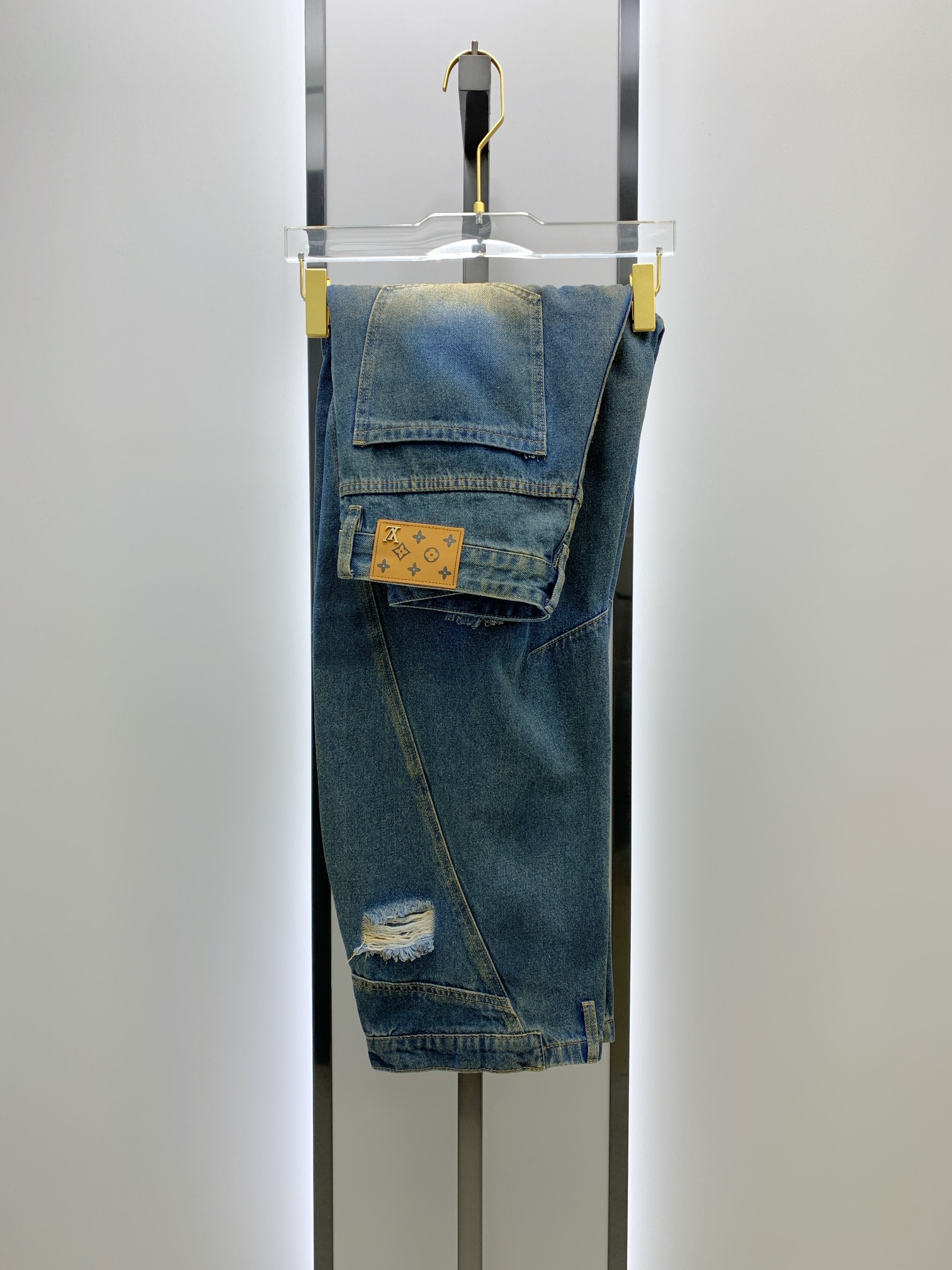 NO:118782,Donkey 2025ss four-season jeans, custom-made full set of hardware, brand new brand design craftsmanship, fine workmanship, perfect details, high-end version S-3XL,,louis vuitton,louis vuitton,jeans,alexander wang19860909驴家2025ss四季款牛仔裤,定制全套五金,全新品牌设计工艺,做工精细,细节完美,高版本 码数S-3XL,,louis vuitton,louis vuitton,jeans,alexander wang,Men's clothing