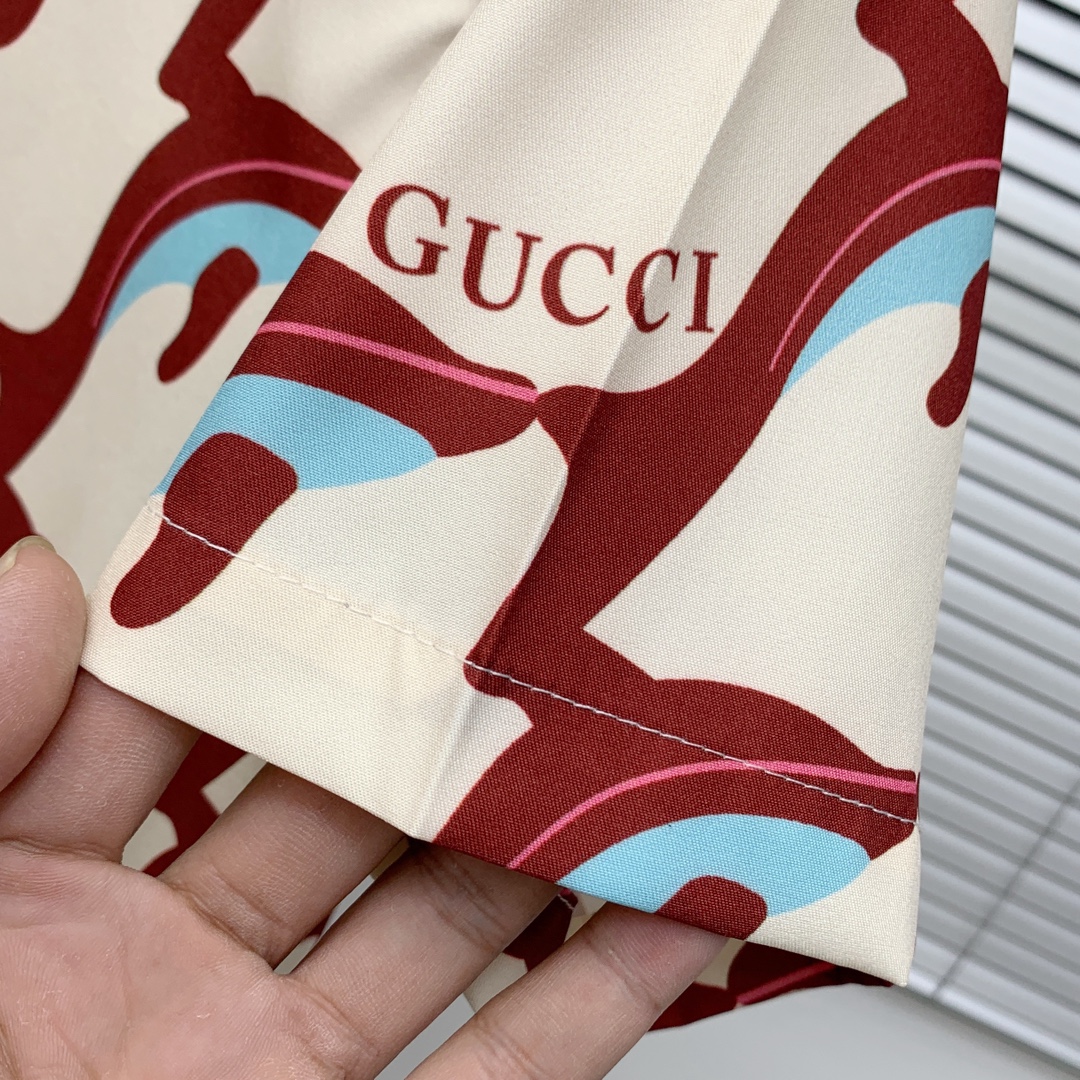 Gucci Print Lapel Short Sleeve Shirt Set - High-End Summer Style 6 i1740067499 6044 0