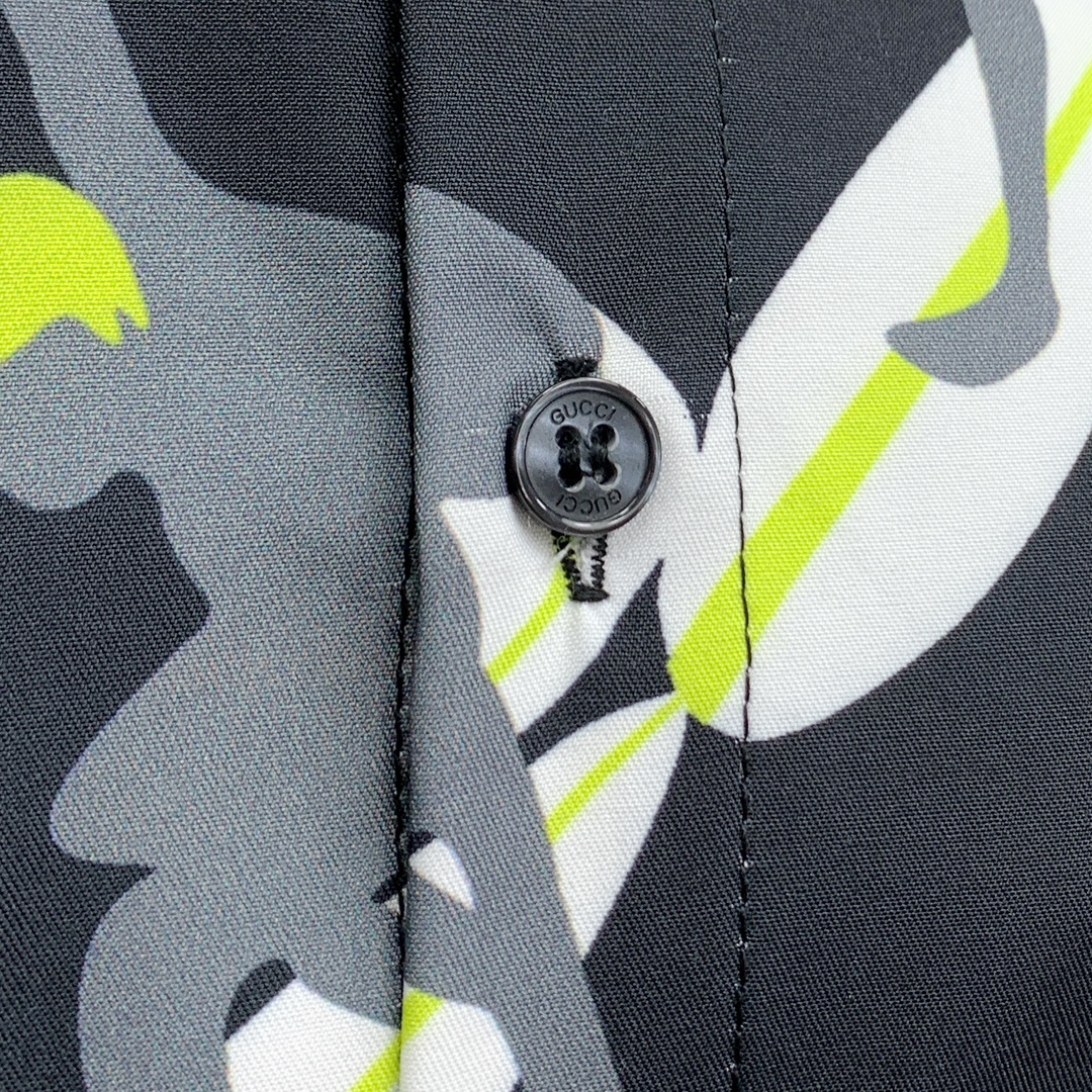 Gucci Print Short Sleeve Shirt Set - High-End Summer Collection 7 i1740067519 2450 0